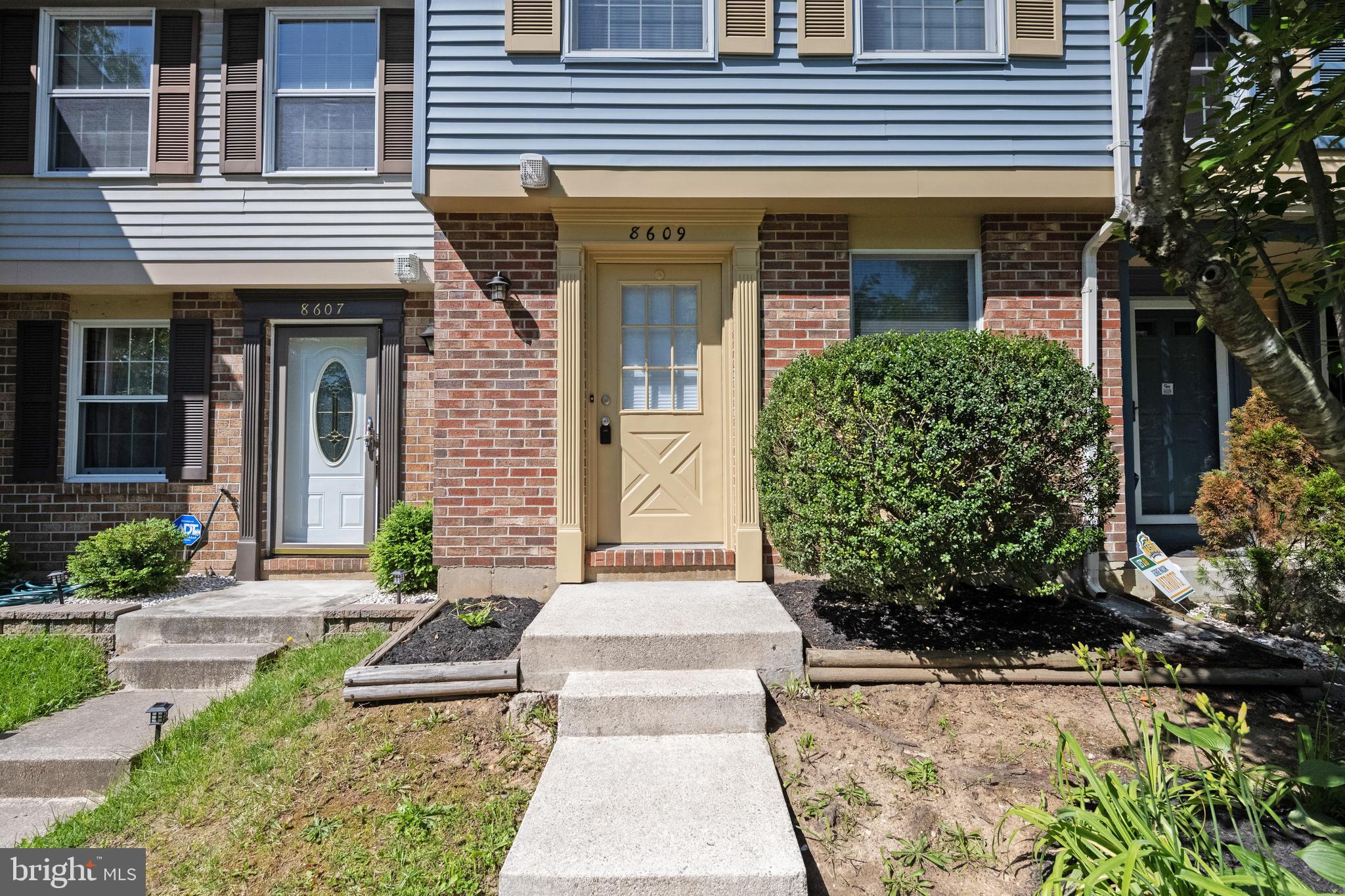 8609 KENOSHA COURT
