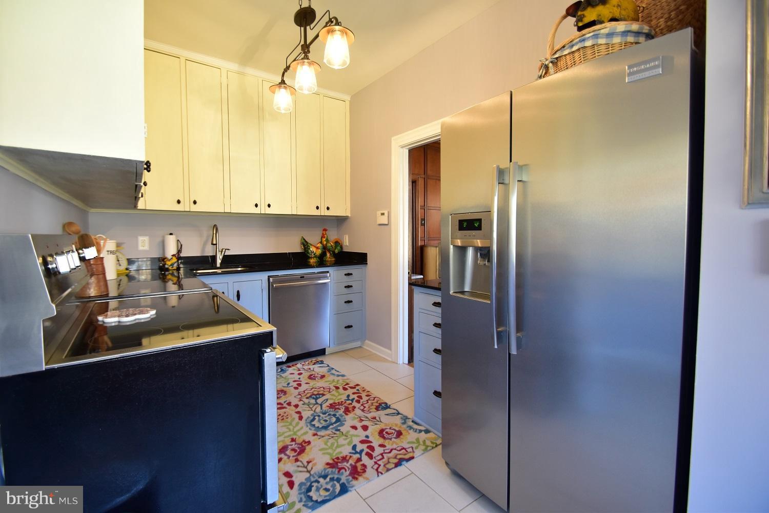 SUMMIT PARK - Residential