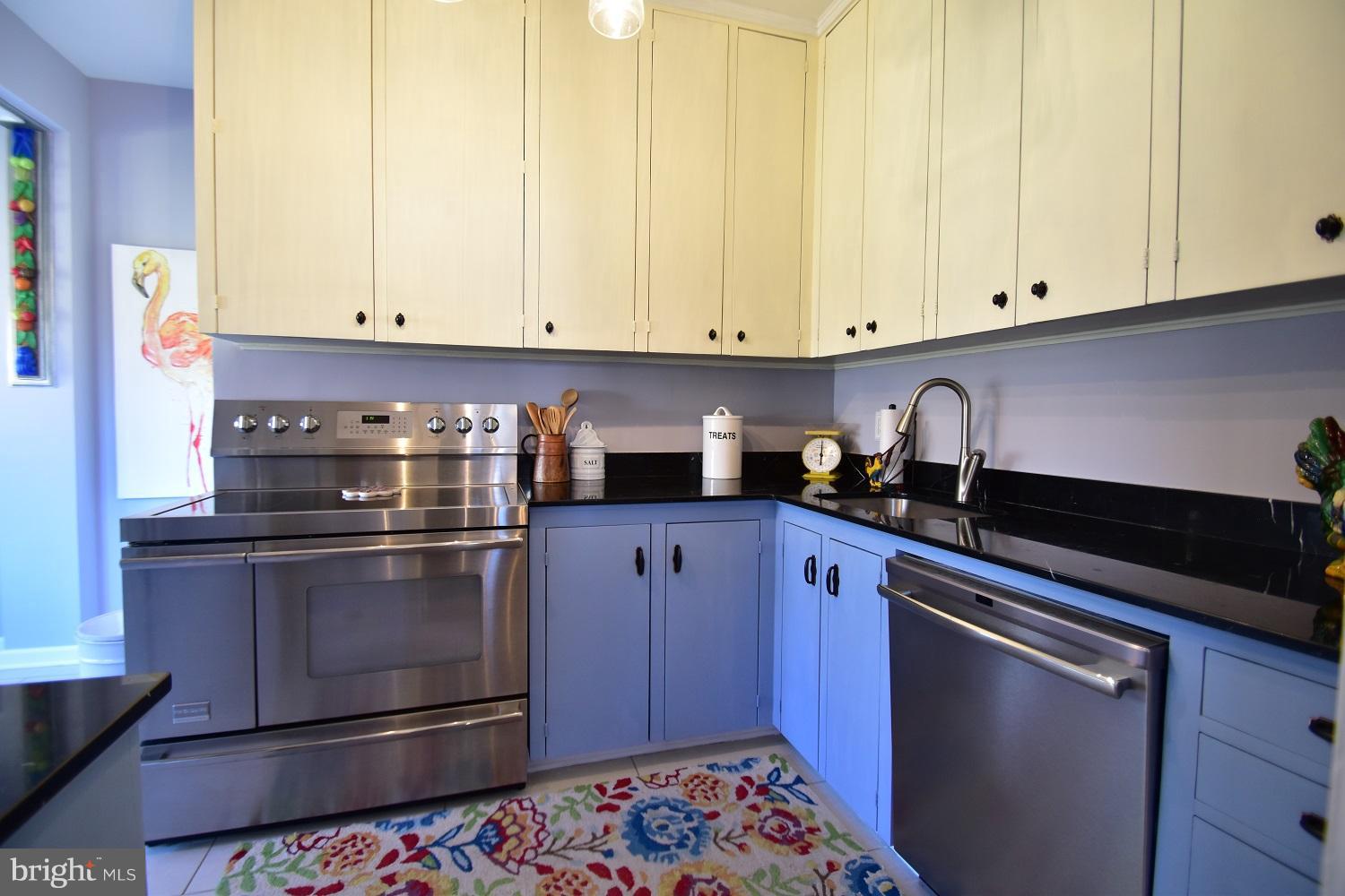 SUMMIT PARK - Residential