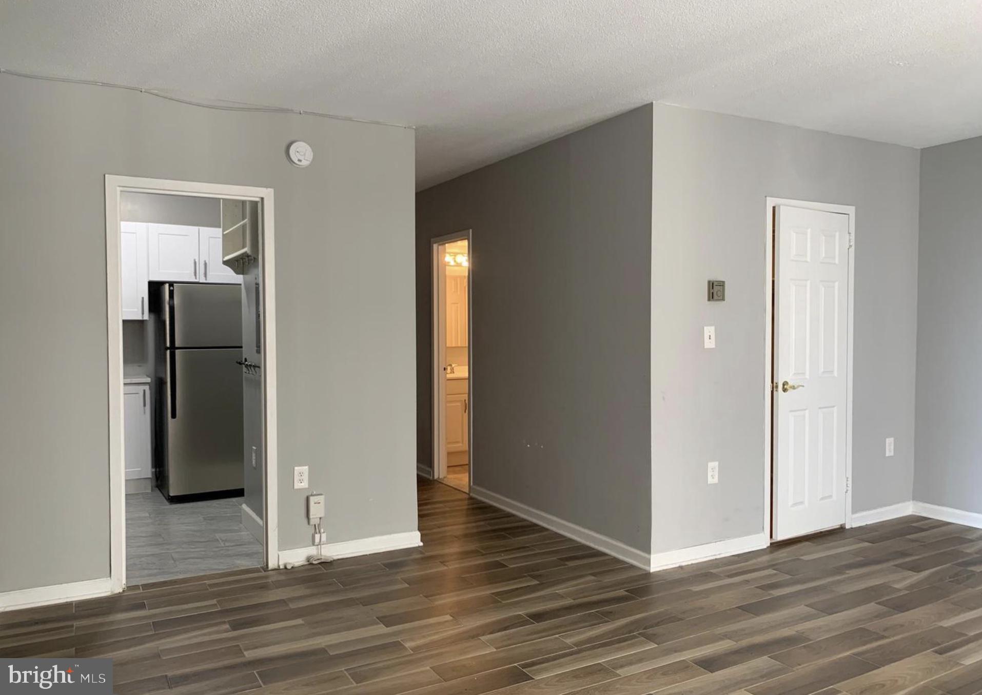 RIVIERA OF CHEVY CHASE - Residential Lease