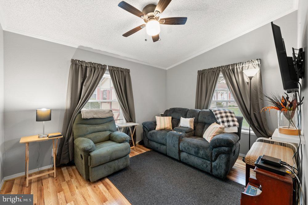 BUCKINGHAM SPRINGS - Residential