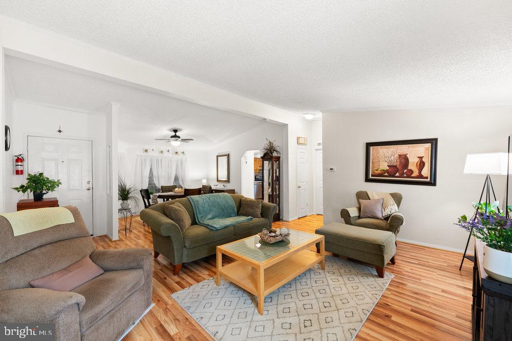 BUCKINGHAM SPRINGS - Residential