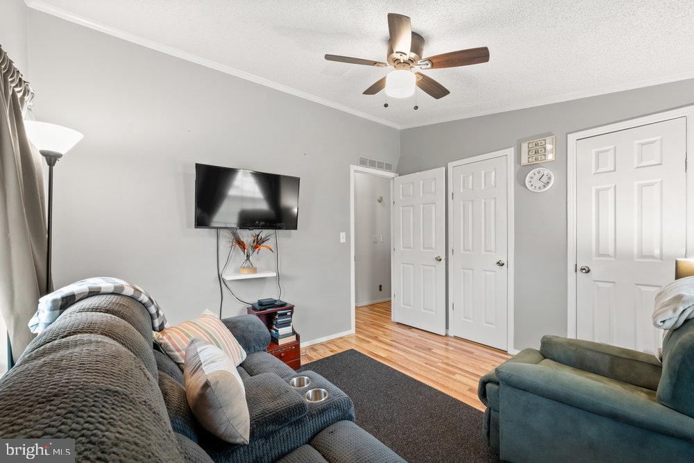 BUCKINGHAM SPRINGS - Residential