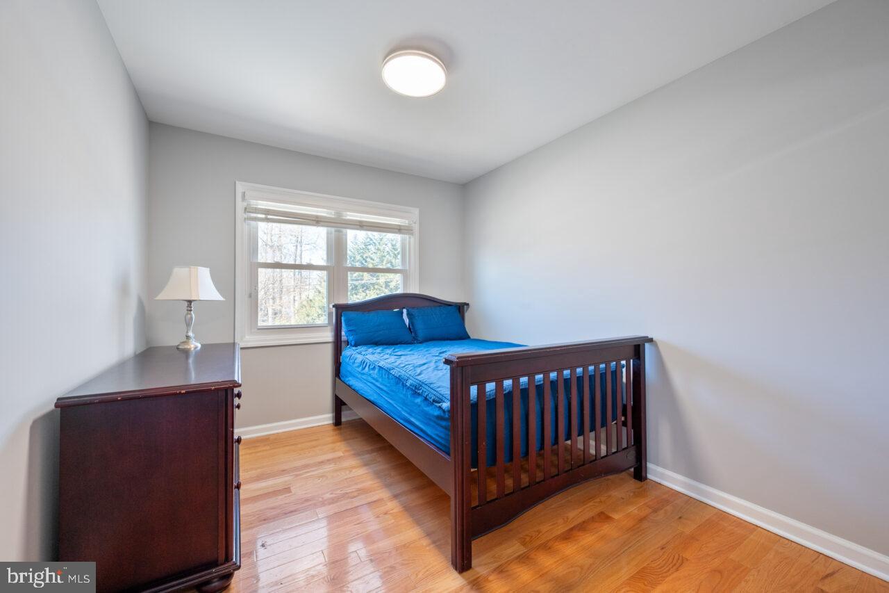 STONEWALL MANOR - Residential