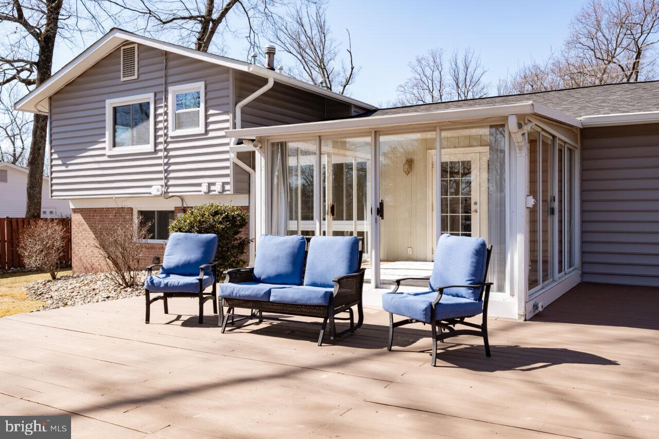 STONEWALL MANOR - Residential