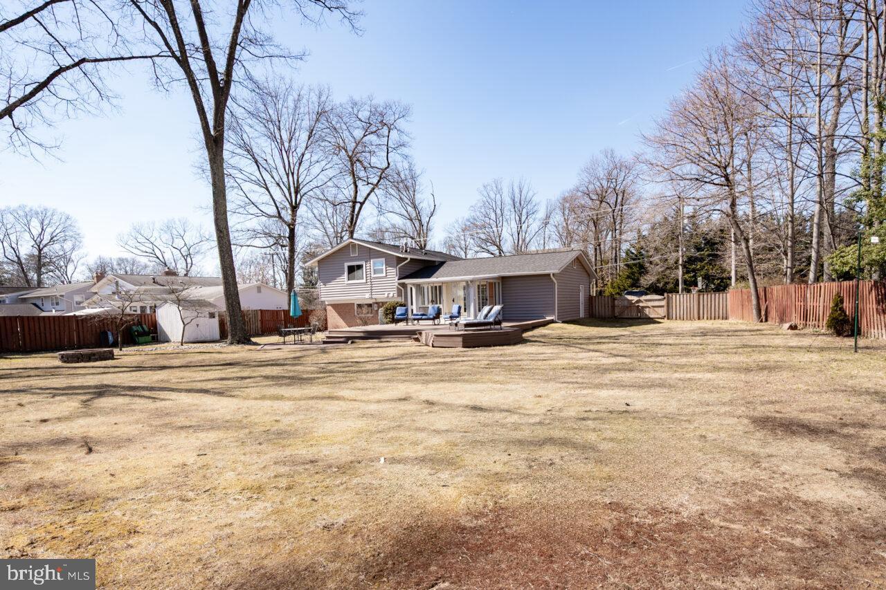 STONEWALL MANOR - Residential