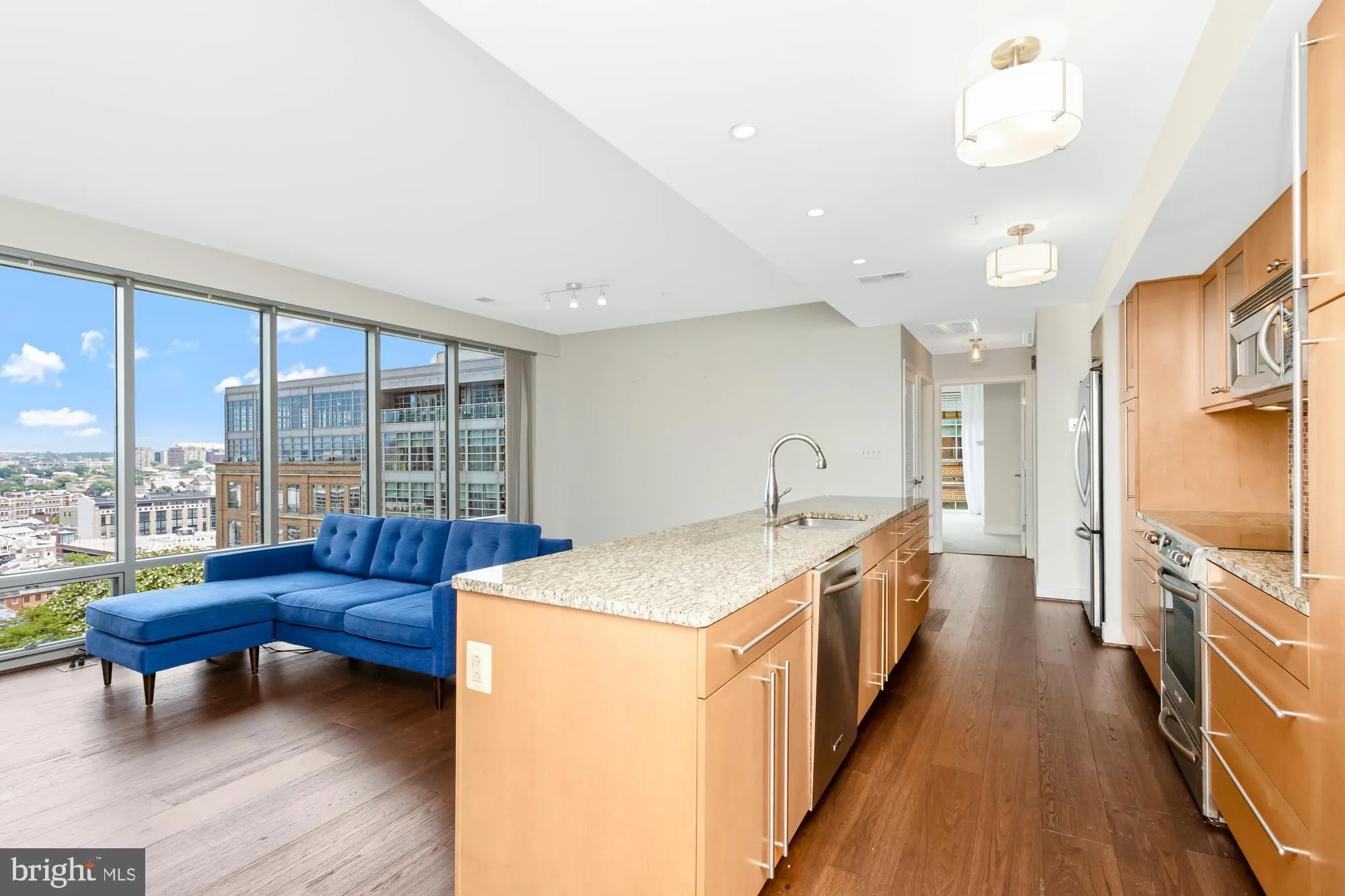 Baltimore, Maryland 21202, United States, 2 Bedrooms Bedrooms, ,2 BathroomsBathrooms,Residential,Active,183621