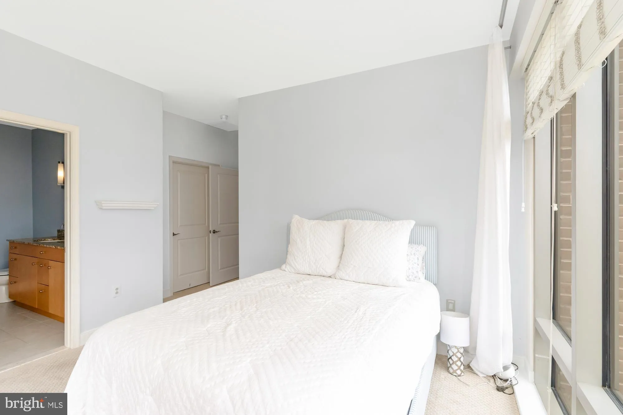 Baltimore, Maryland 21202, United States, 2 Bedrooms Bedrooms, ,2 BathroomsBathrooms,Residential,Active,183621