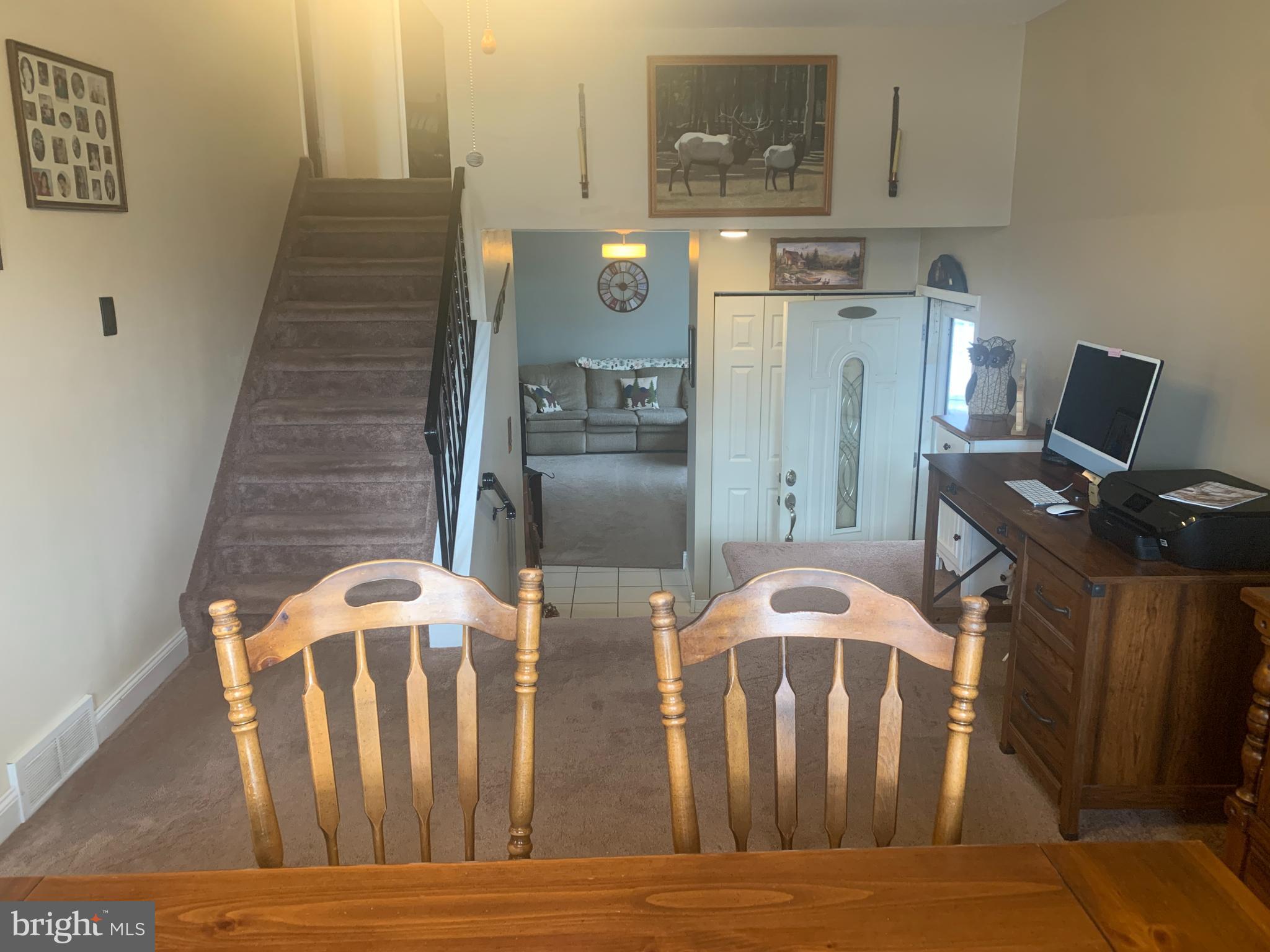 LORANE ORCHARD - Residential