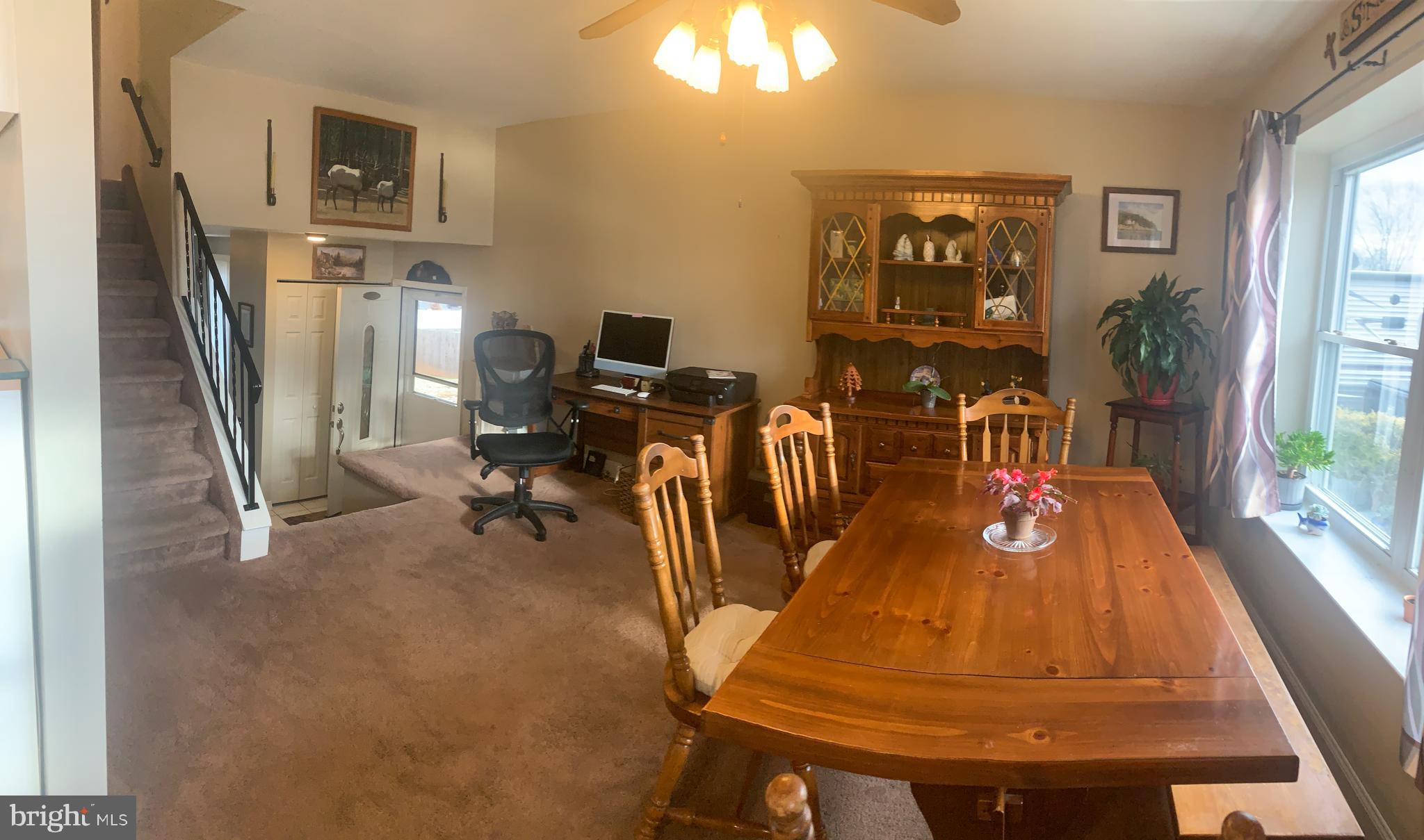 LORANE ORCHARD - Residential