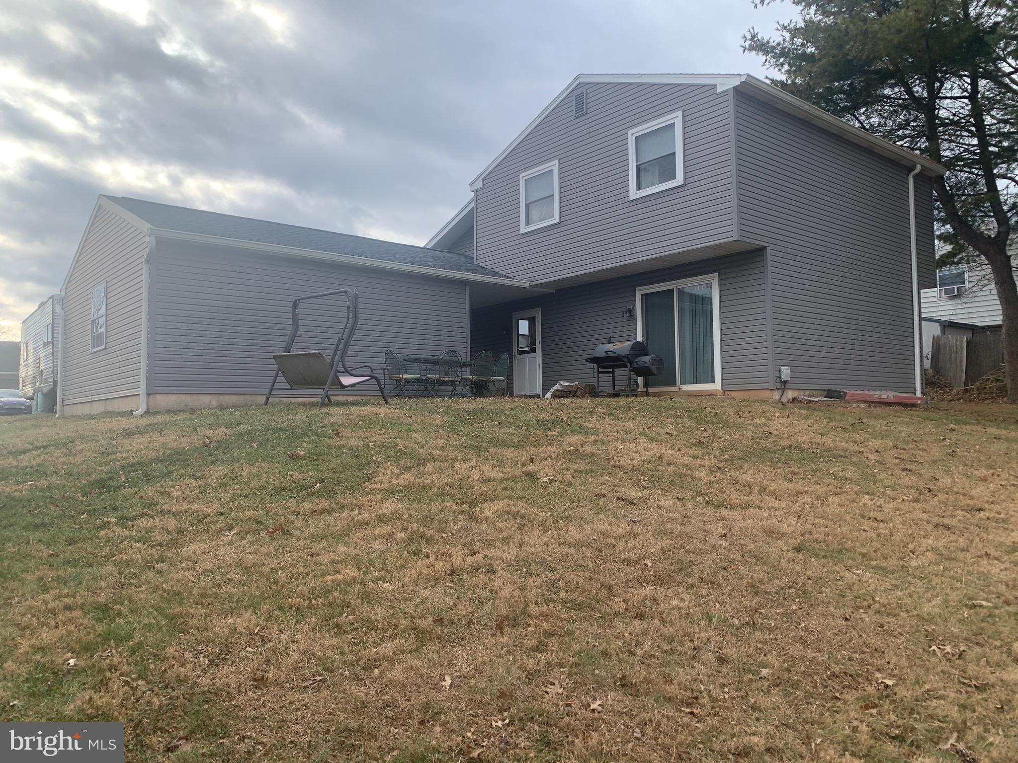 LORANE ORCHARD - Residential