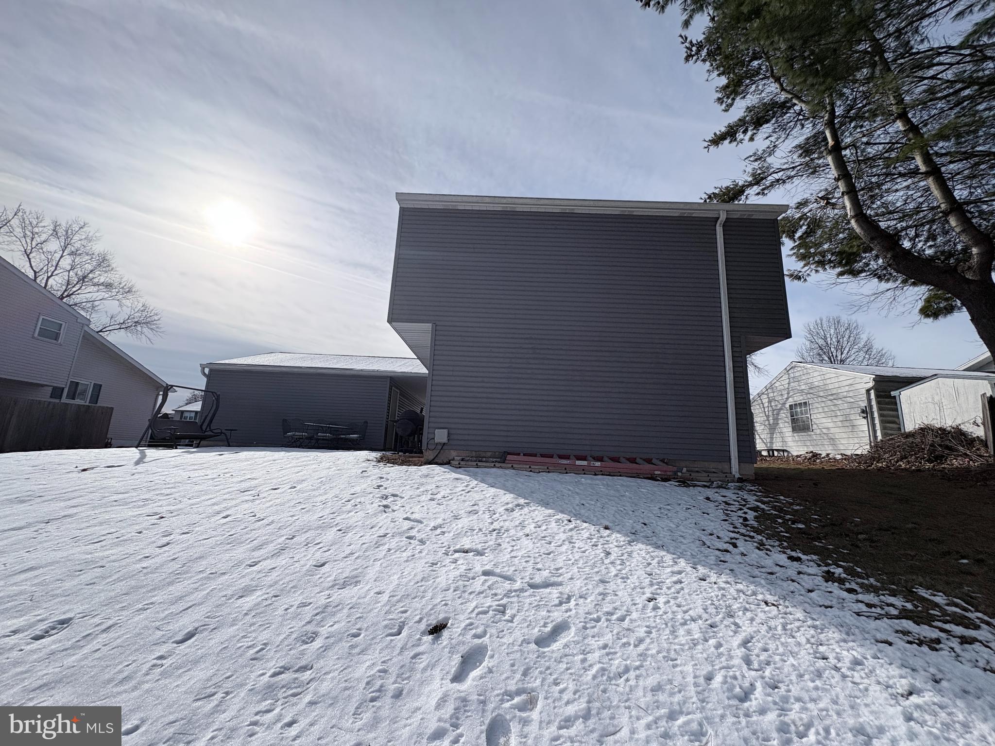 LORANE ORCHARD - Residential