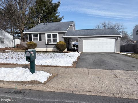 4981 PERSIMMON DRIVE READING PA 19606