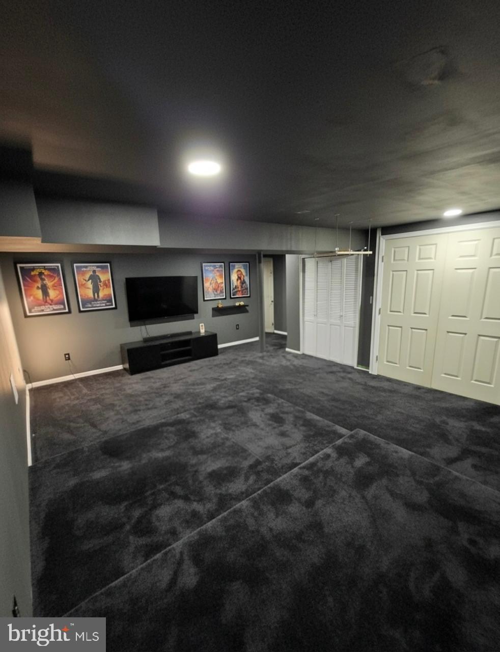 WALDON WOODS - Residential Lease