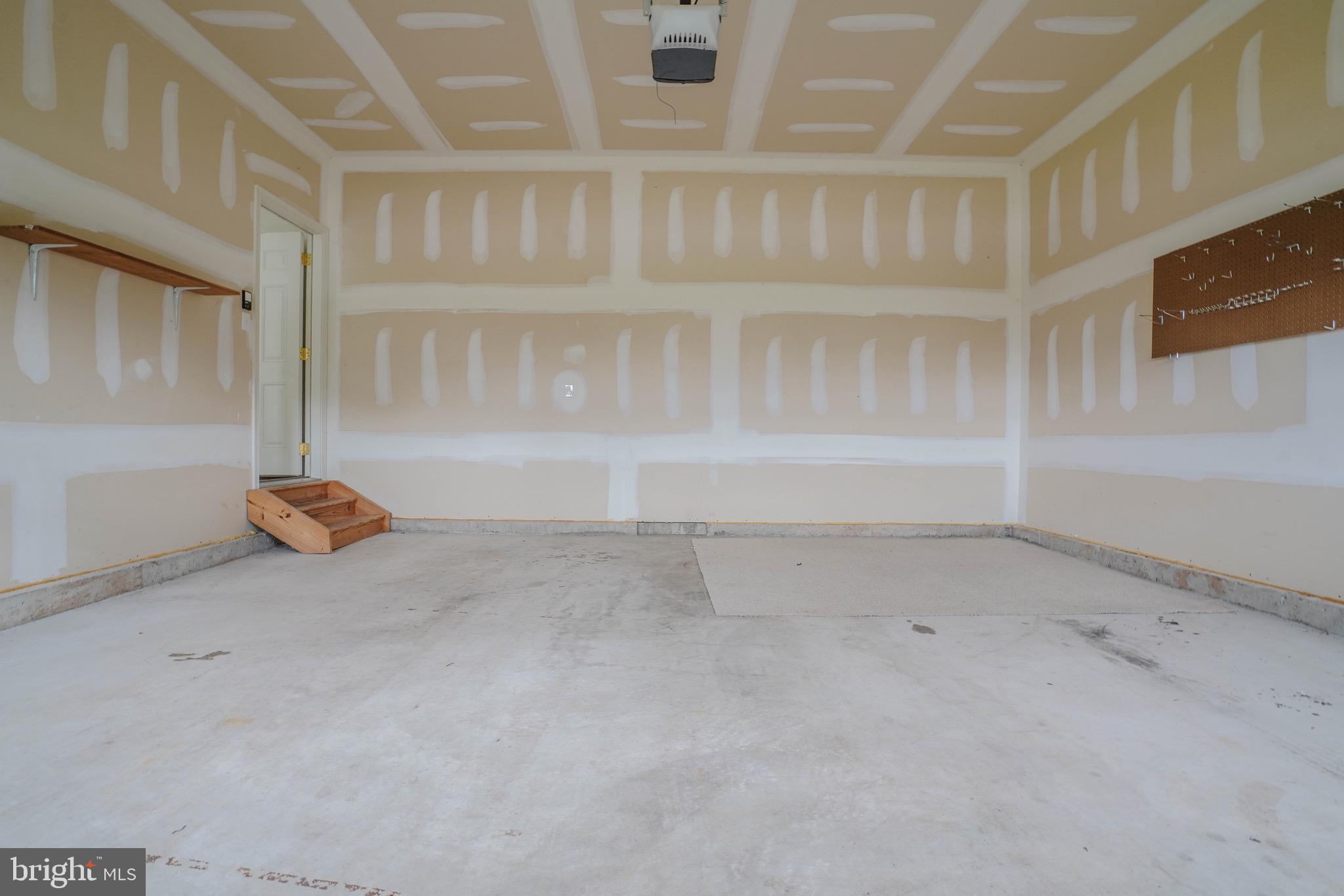 FAIRBROOK - Residential