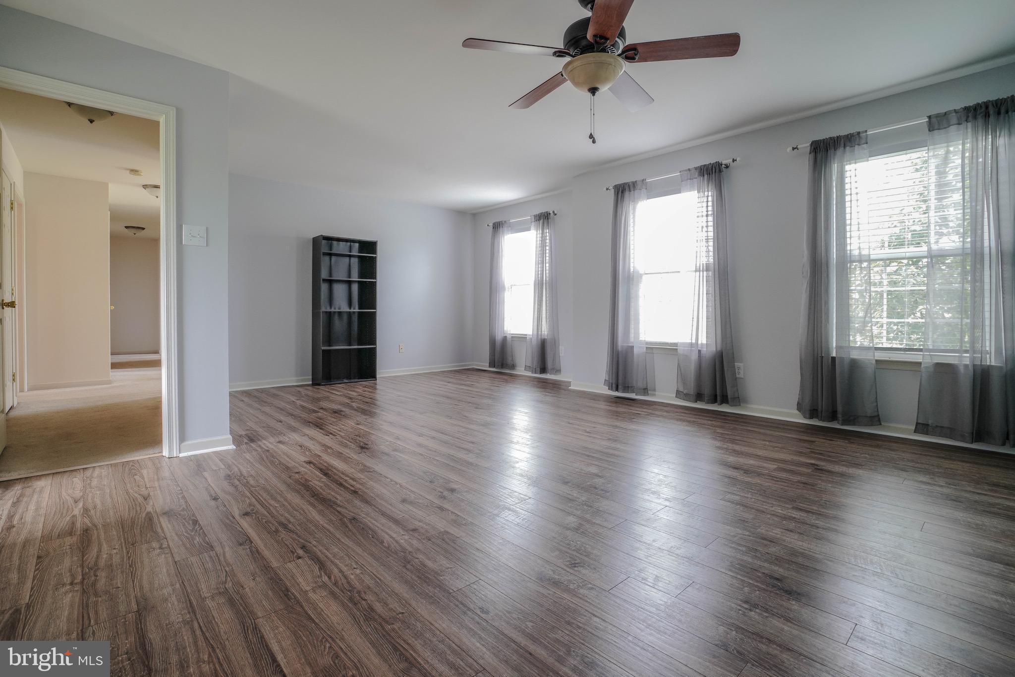 FAIRBROOK - Residential