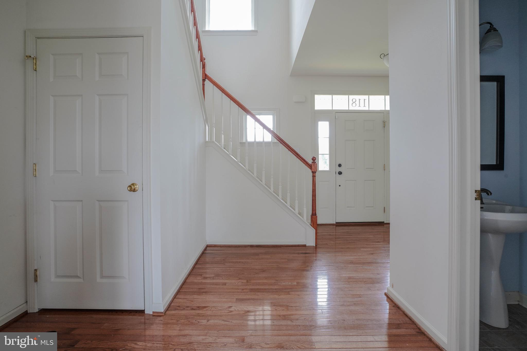 FAIRBROOK - Residential