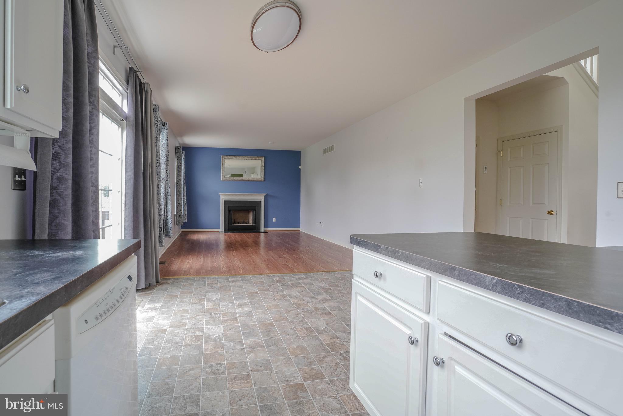 FAIRBROOK - Residential