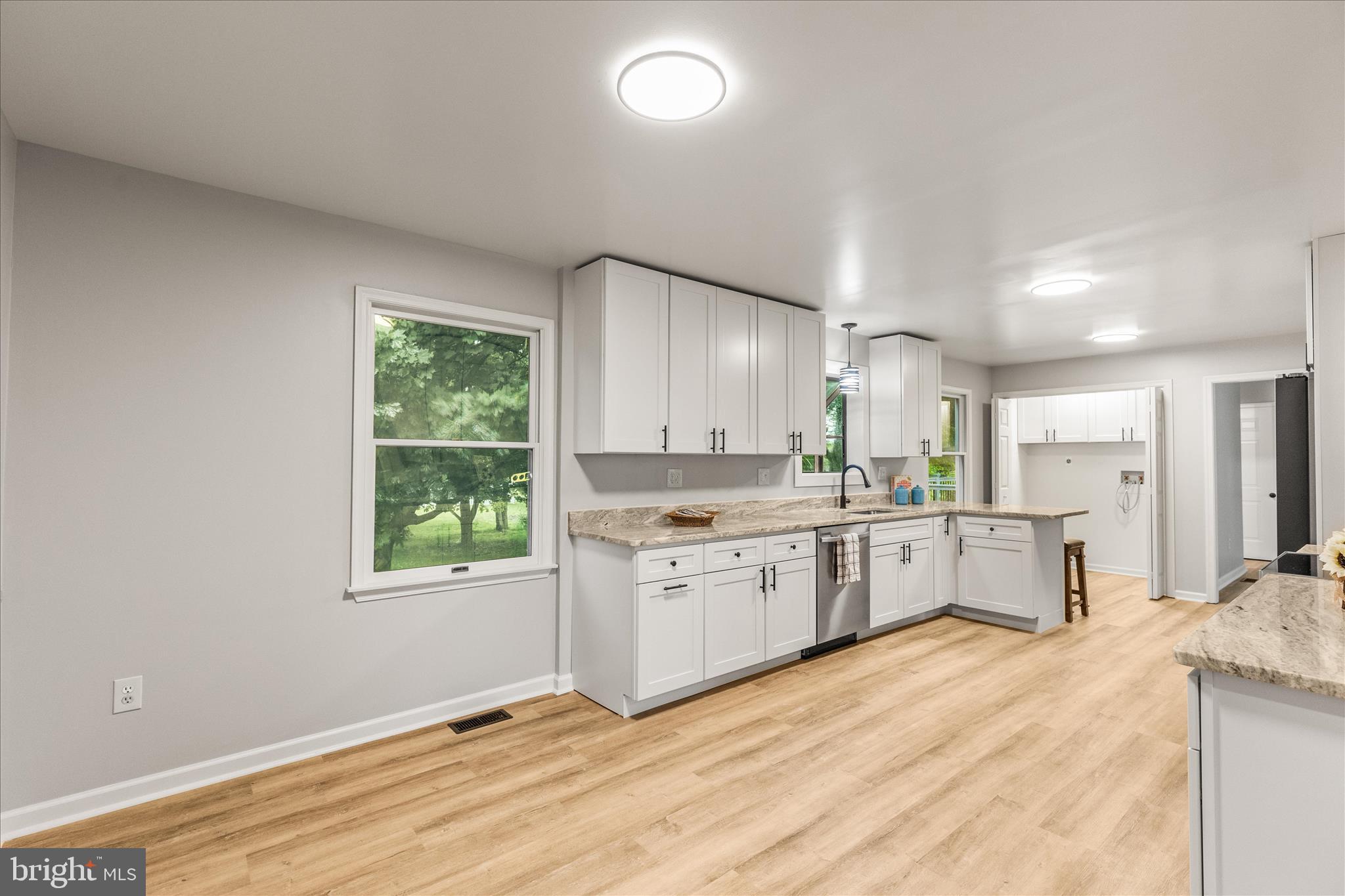 MEADOW VIEW - Residential