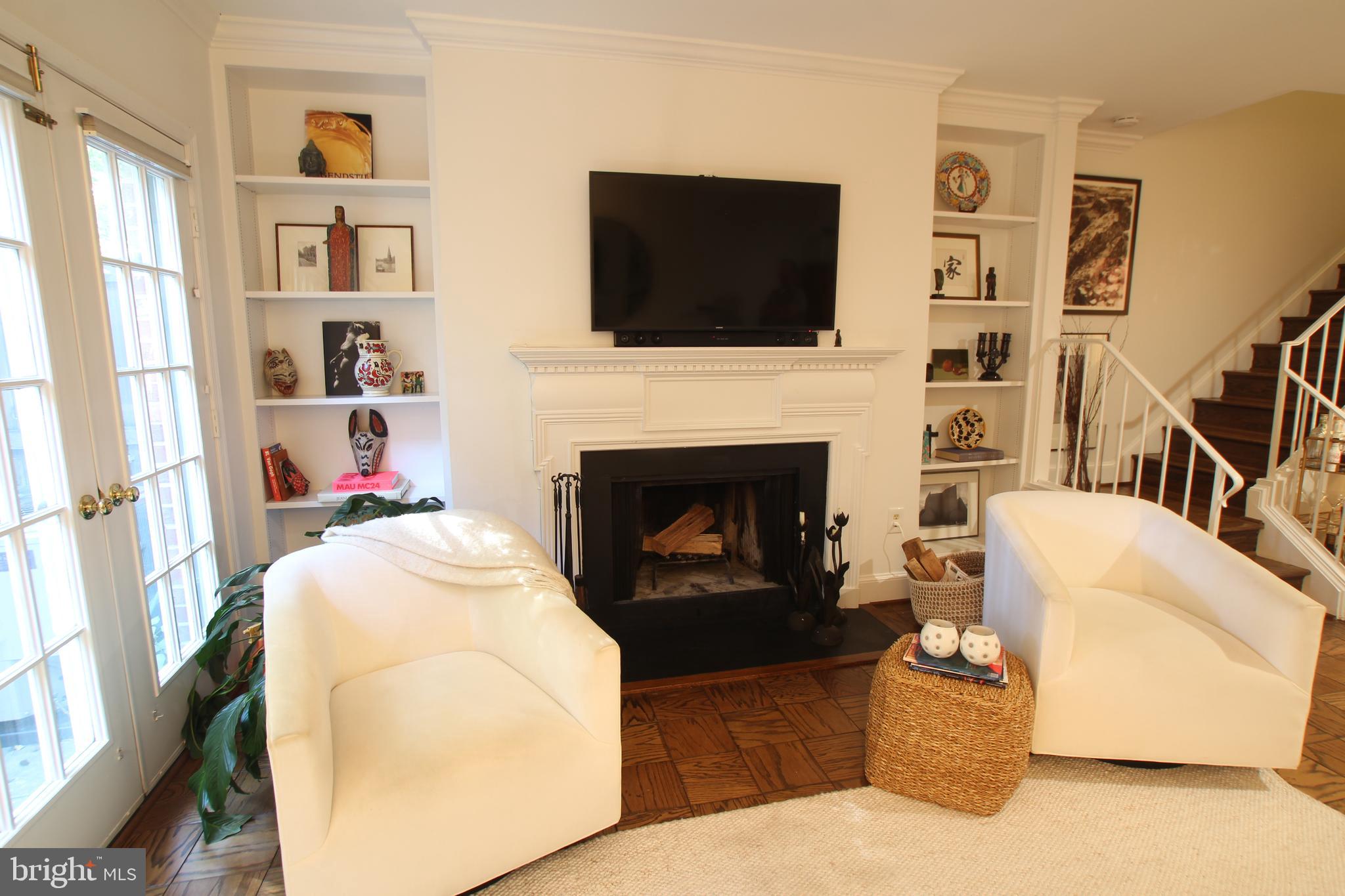 WESLEY HEIGHTS - Residential Lease