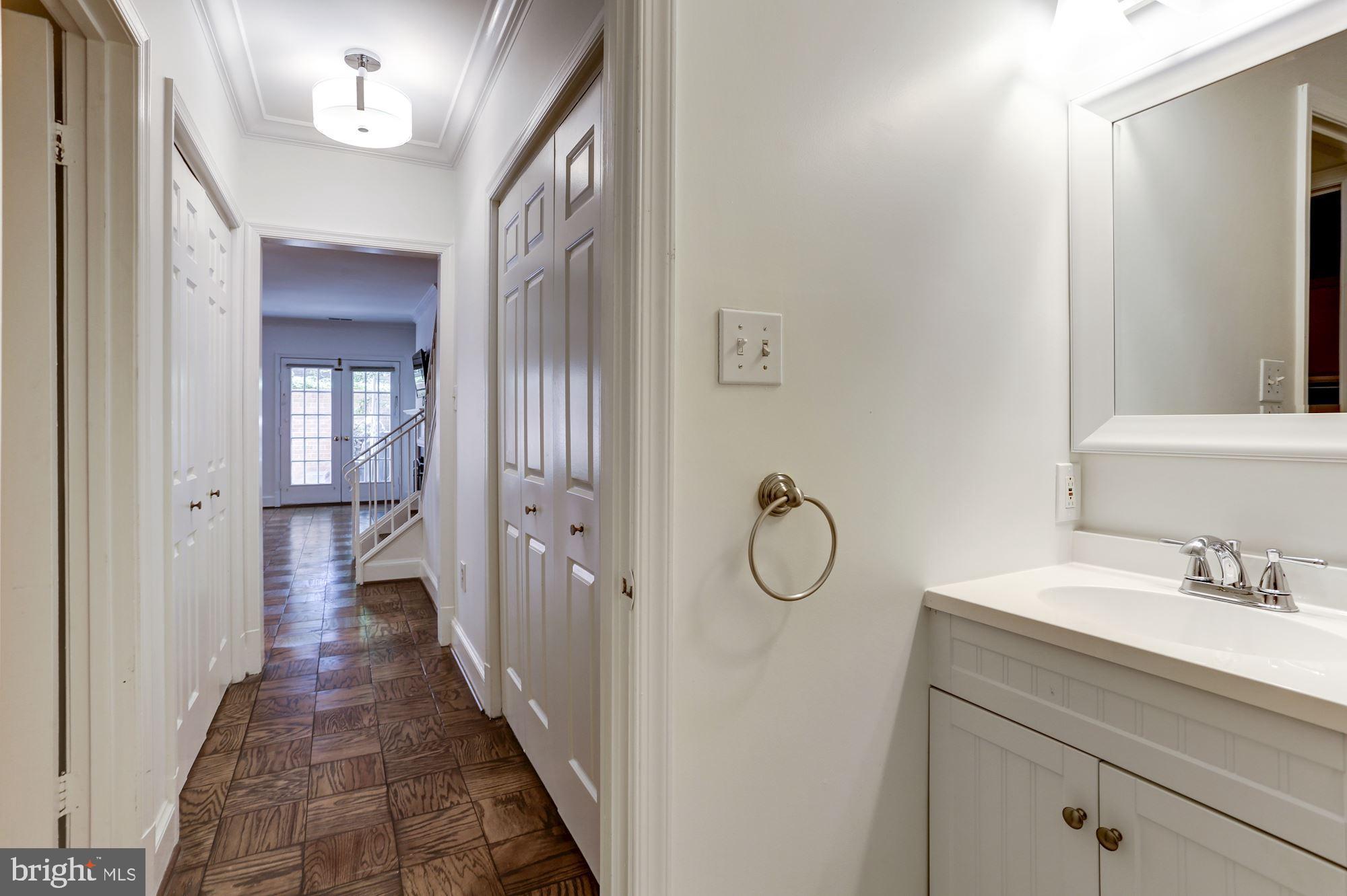 WESLEY HEIGHTS - Residential Lease