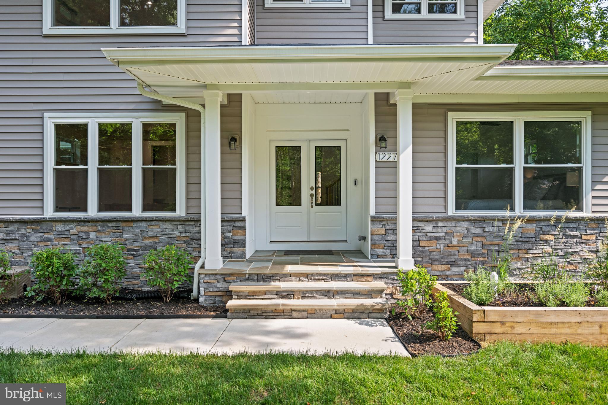 1227 CROSS ROAD