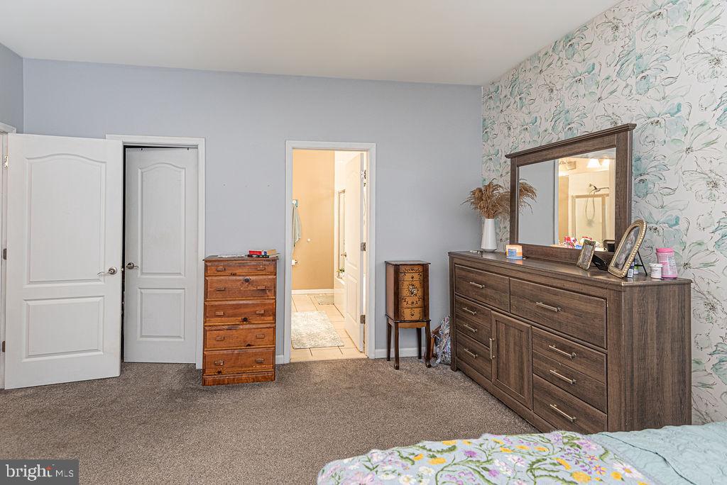 DECATUR FARM - Residential