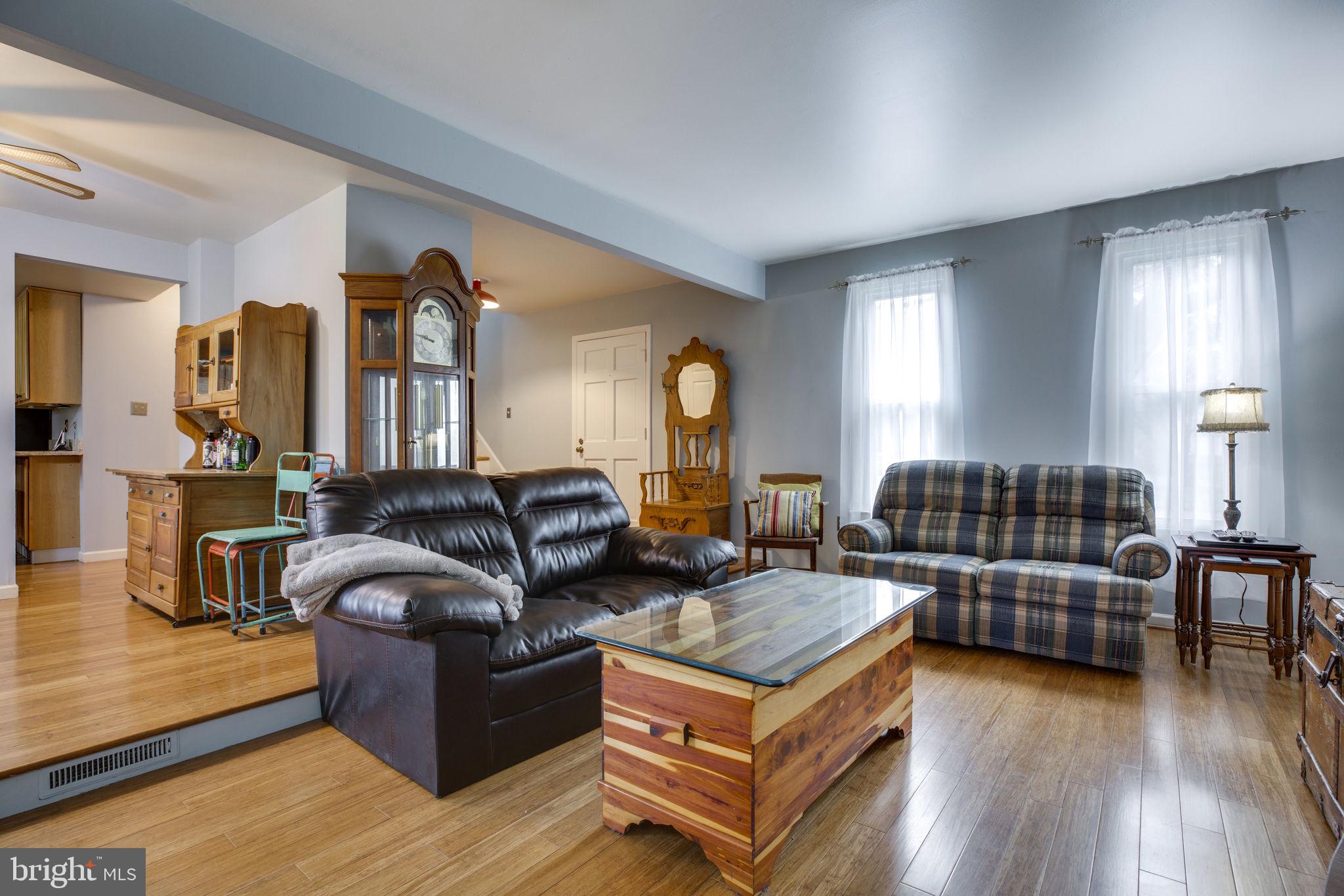 CHALET WOODS - Residential