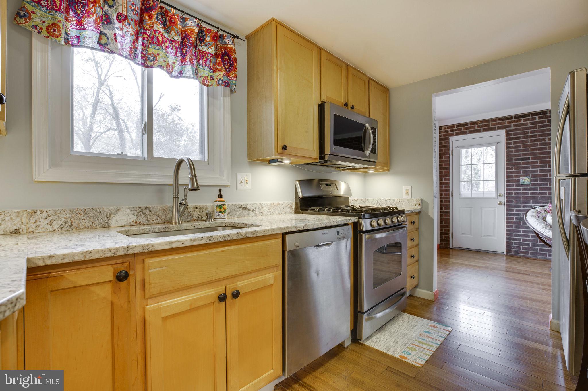 CHALET WOODS - Residential