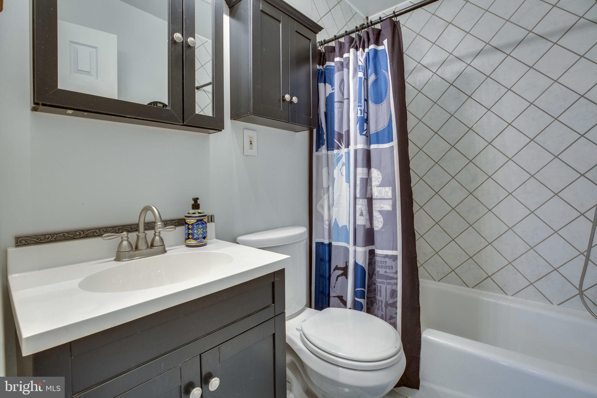 CHALET WOODS - Residential