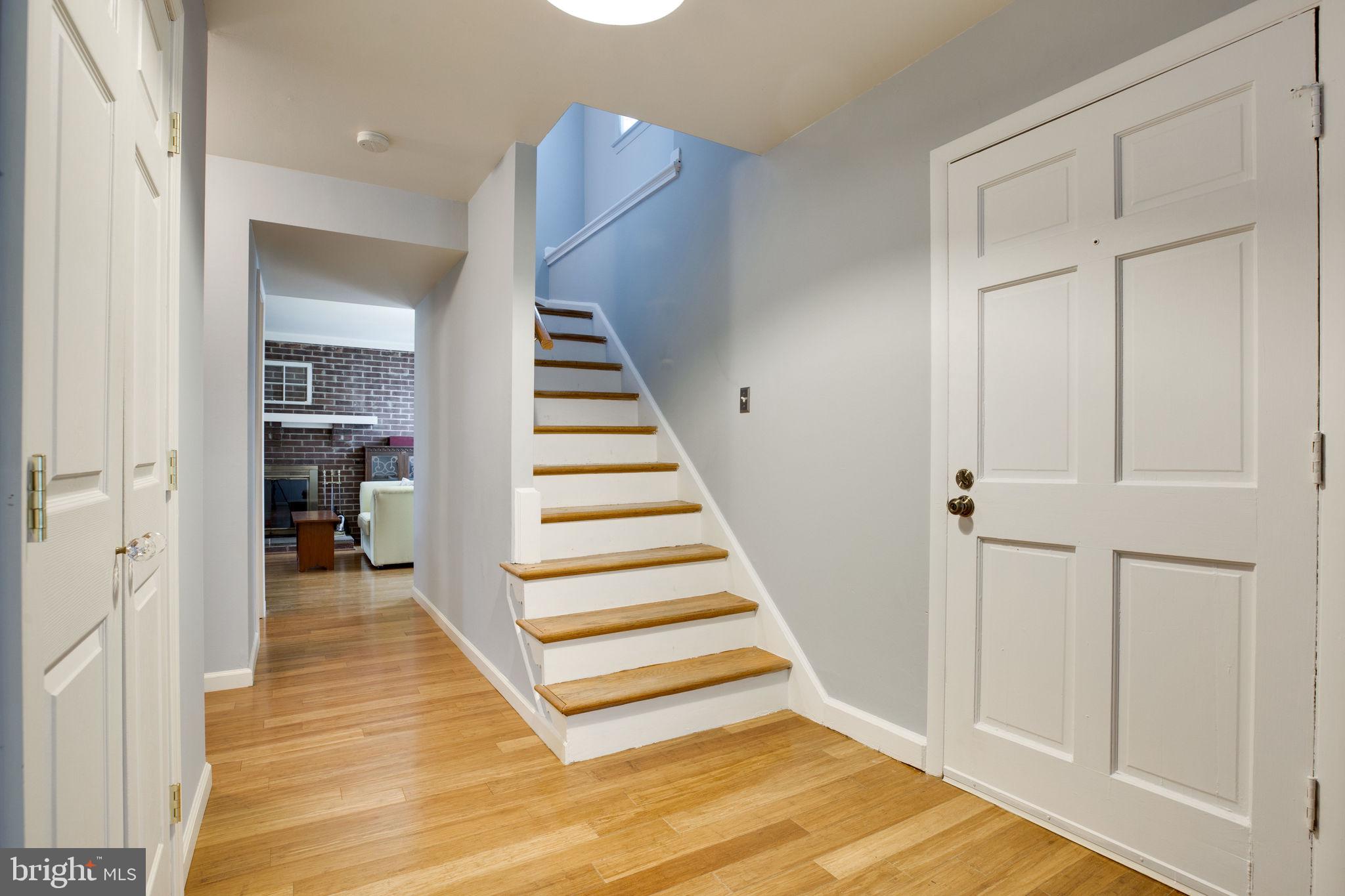 CHALET WOODS - Residential