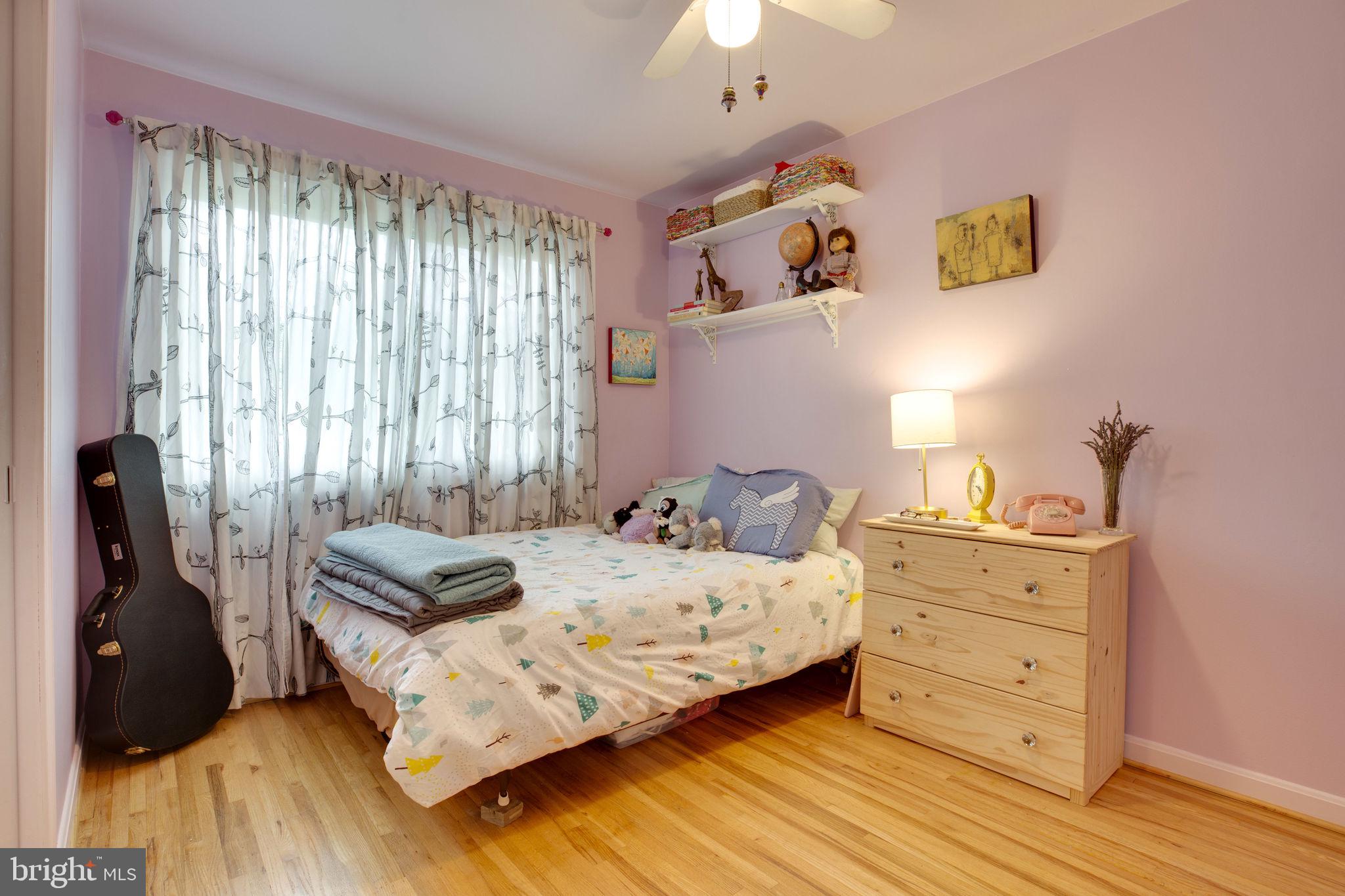 CHALET WOODS - Residential