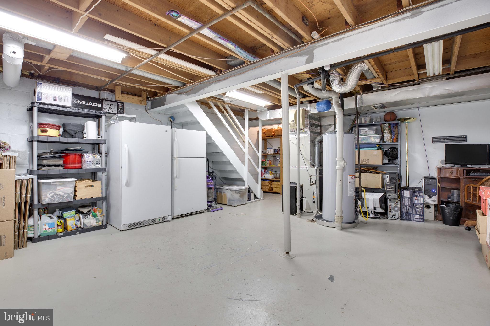 CHALET WOODS - Residential