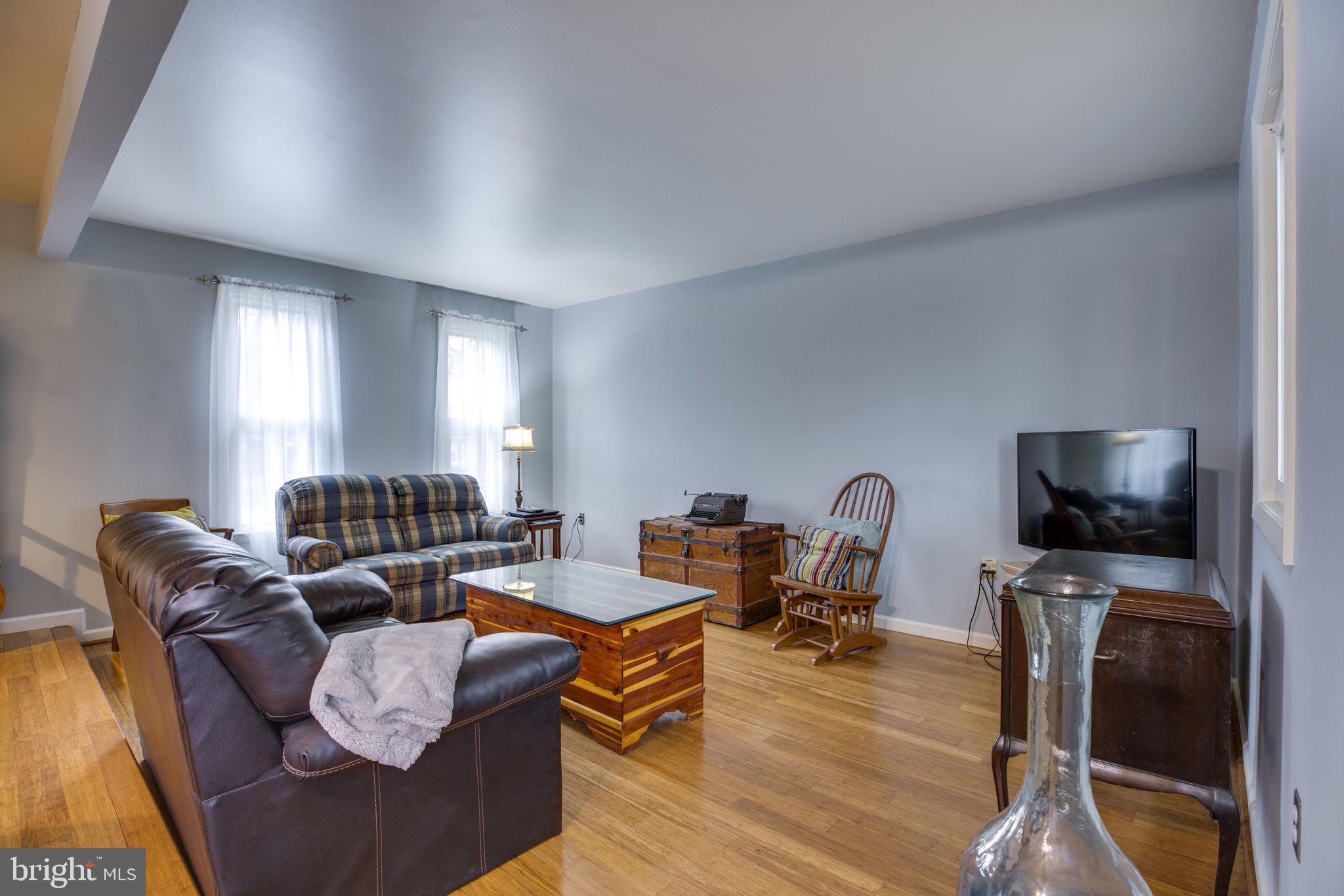 CHALET WOODS - Residential