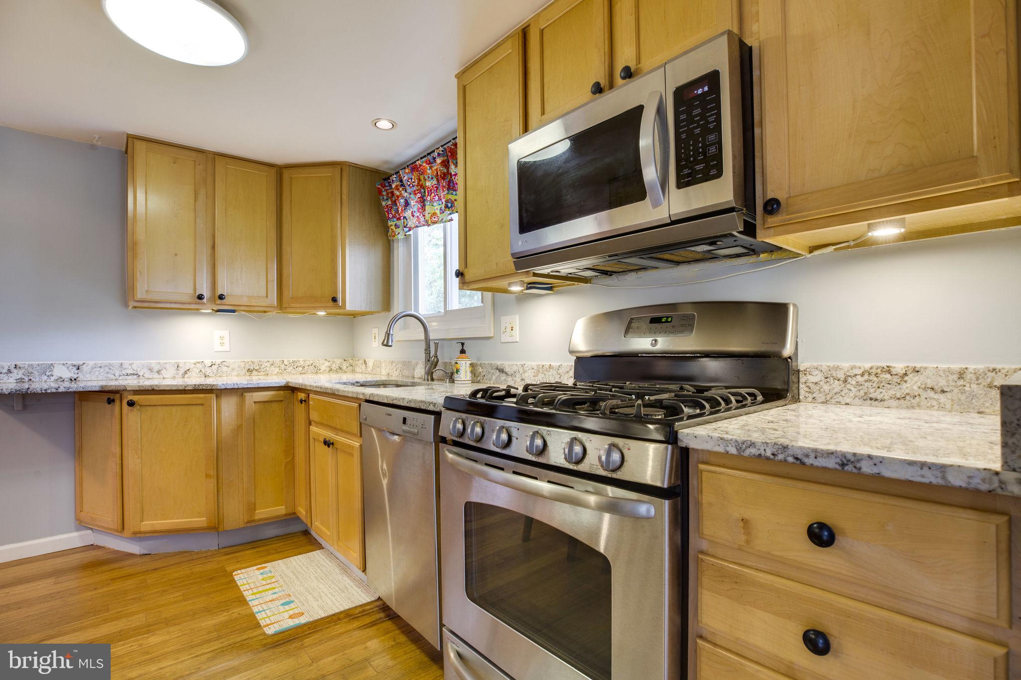 CHALET WOODS - Residential