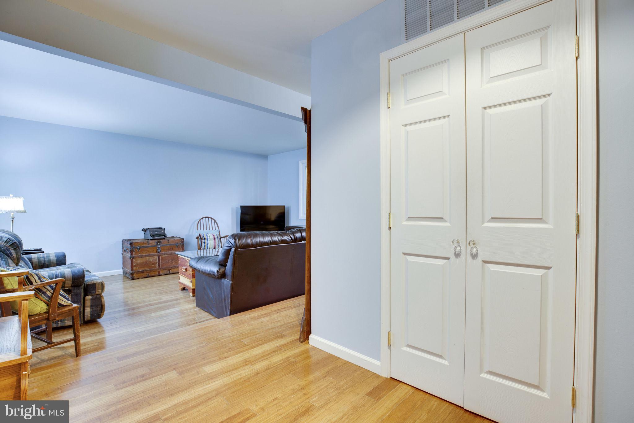 CHALET WOODS - Residential