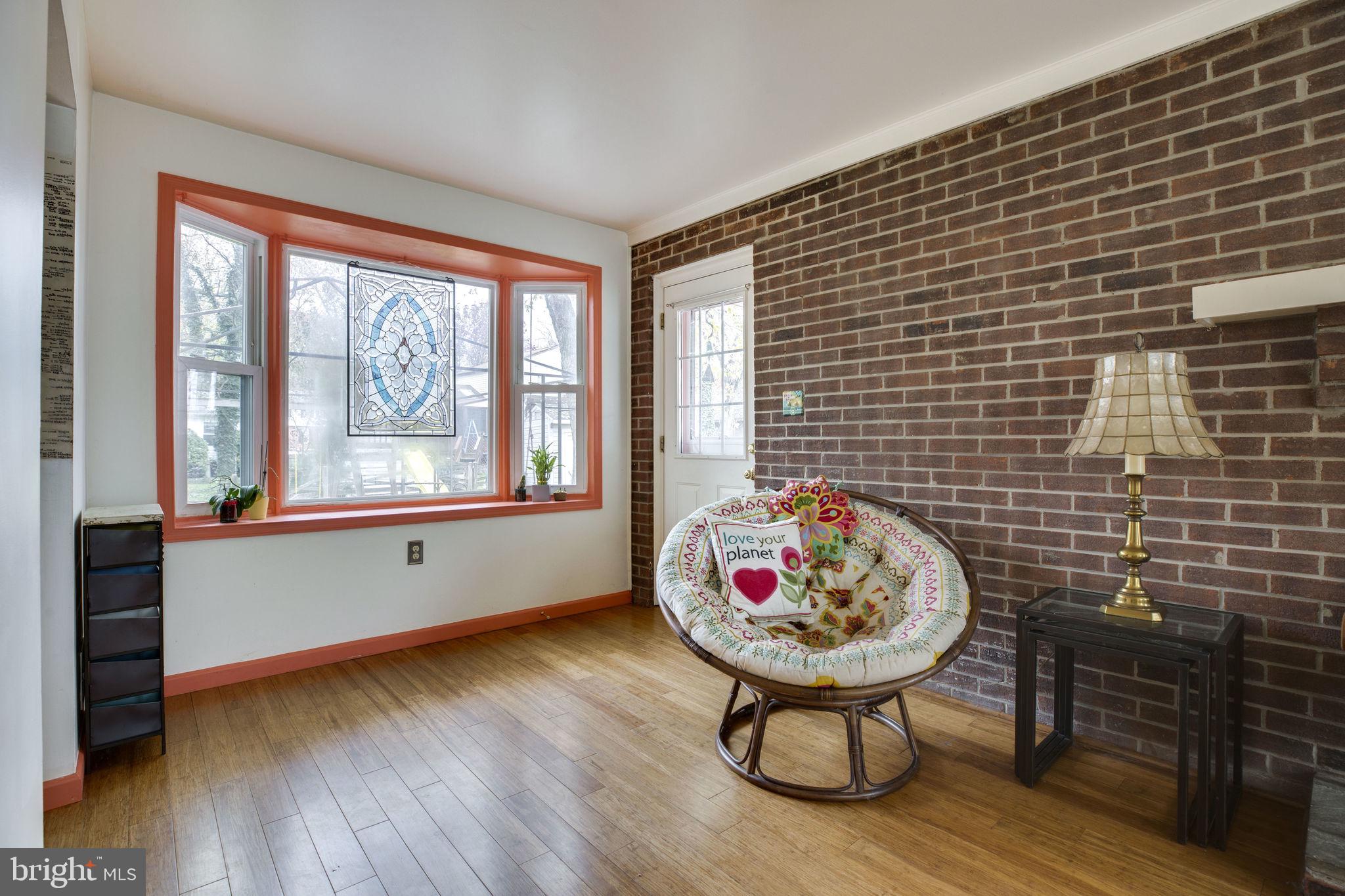 CHALET WOODS - Residential