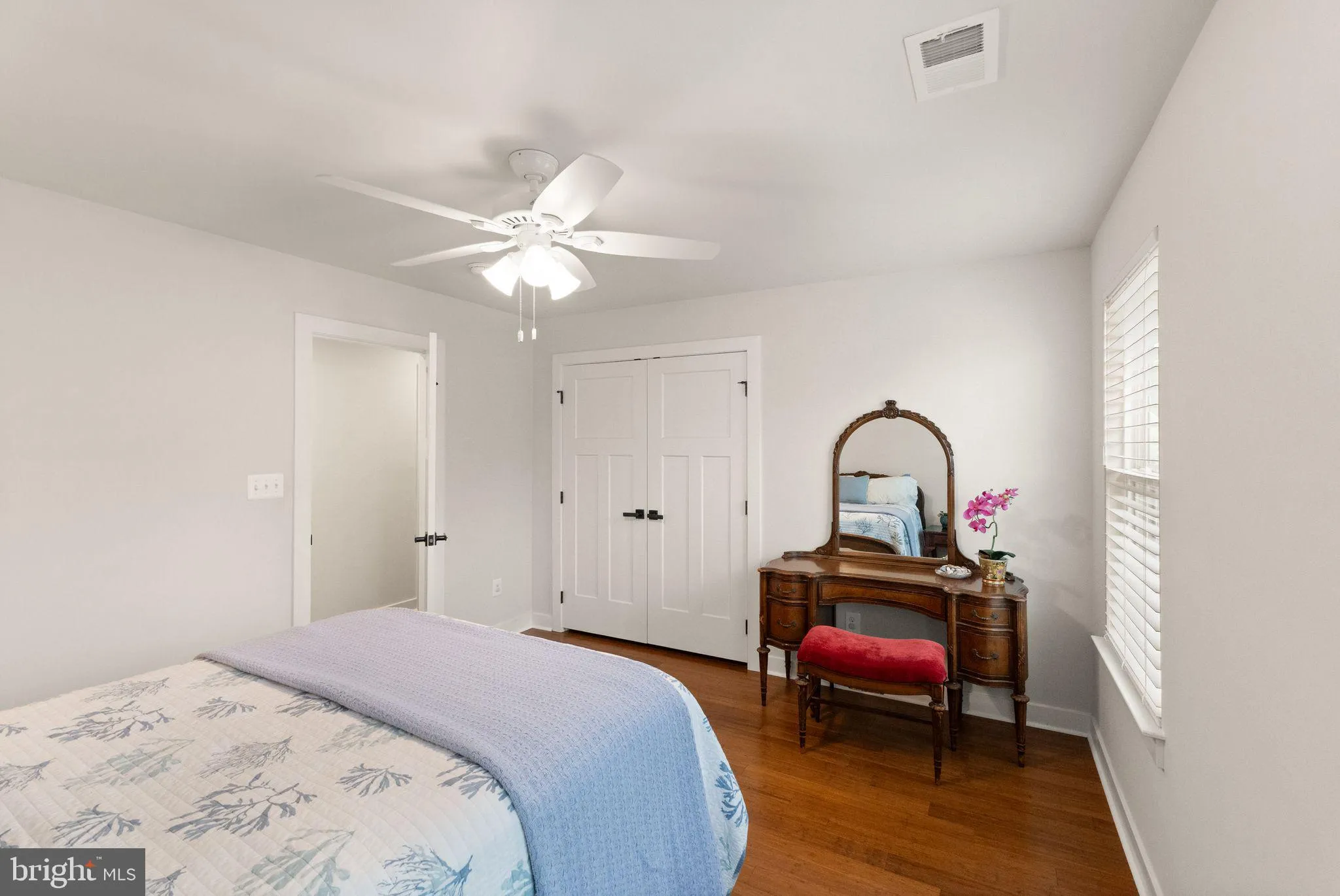 Warrenton, Virginia 20187, United States, 7 Bedrooms Bedrooms, ,5 BathroomsBathrooms,Residential,Active,213551