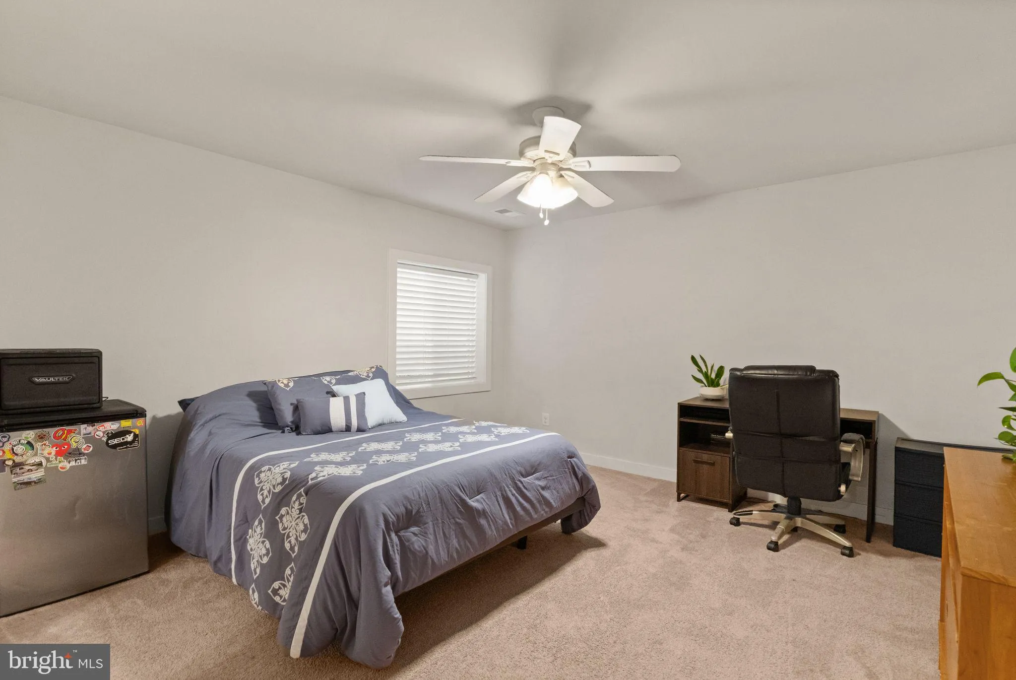 Warrenton, Virginia 20187, United States, 7 Bedrooms Bedrooms, ,5 BathroomsBathrooms,Residential,Active,213551