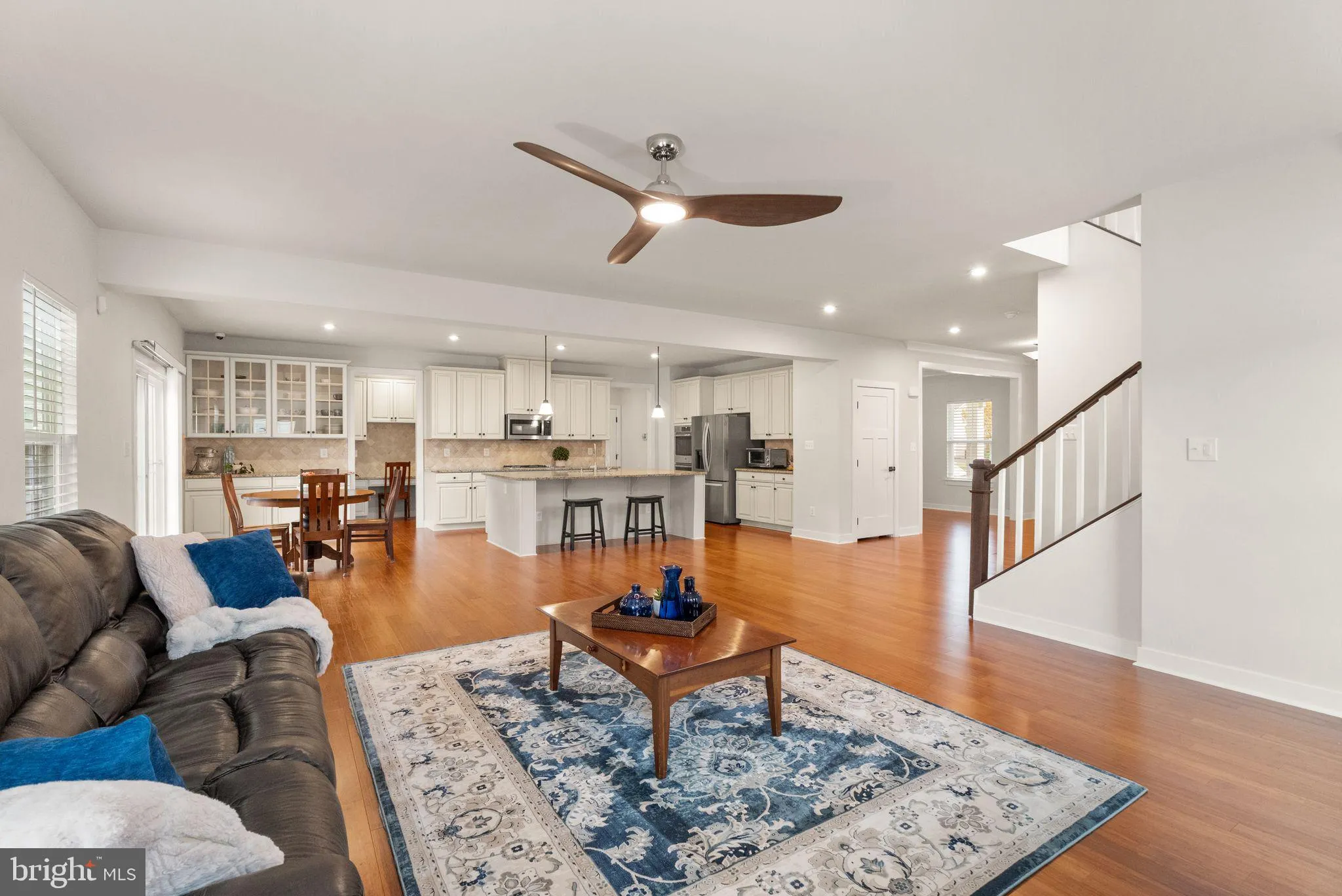 Warrenton, Virginia 20187, United States, 7 Bedrooms Bedrooms, ,5 BathroomsBathrooms,Residential,Active,213551