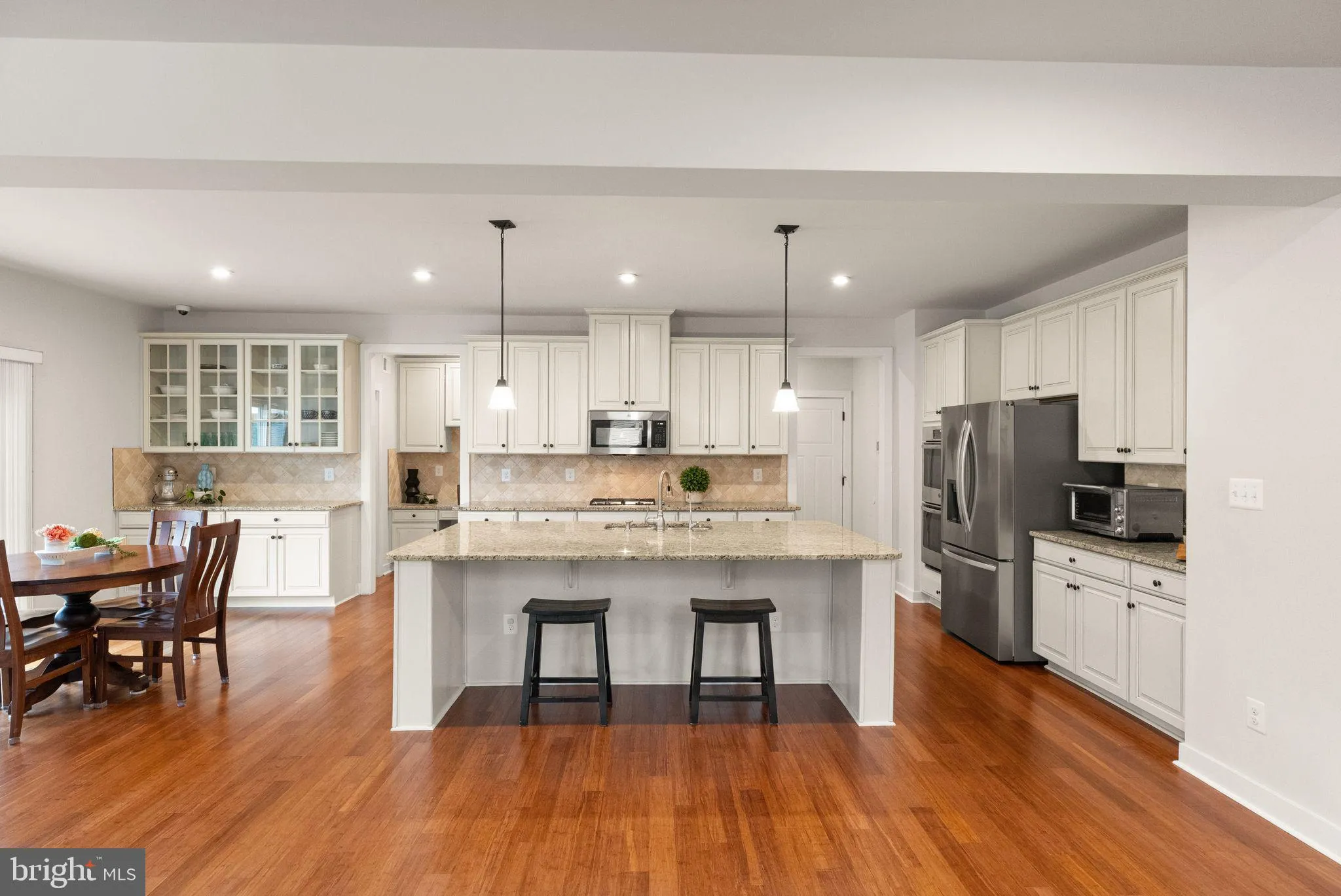 Warrenton, Virginia 20187, United States, 7 Bedrooms Bedrooms, ,5 BathroomsBathrooms,Residential,Active,213551