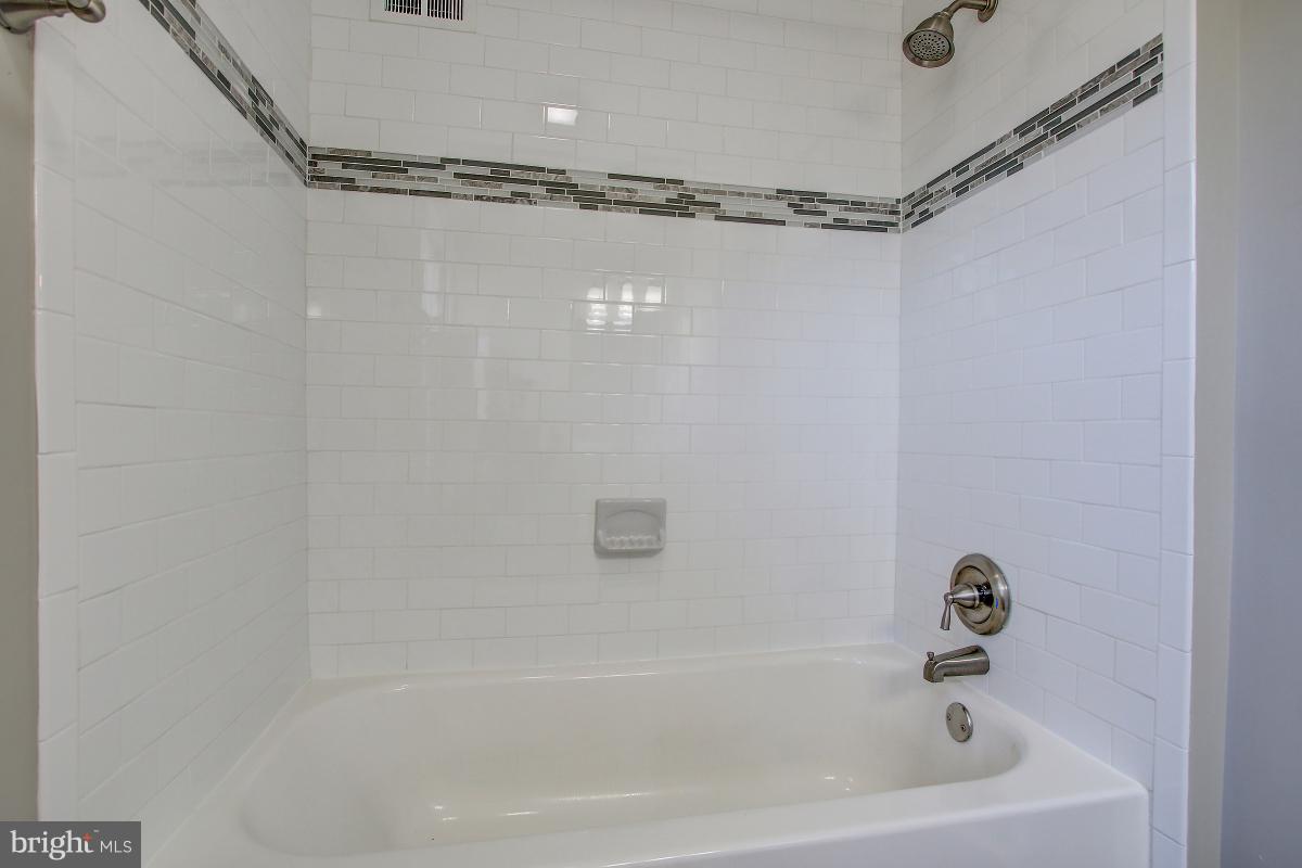 BRADLEY HILLS - Residential Lease