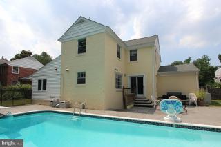 BRADLEY HILLS - Residential Lease