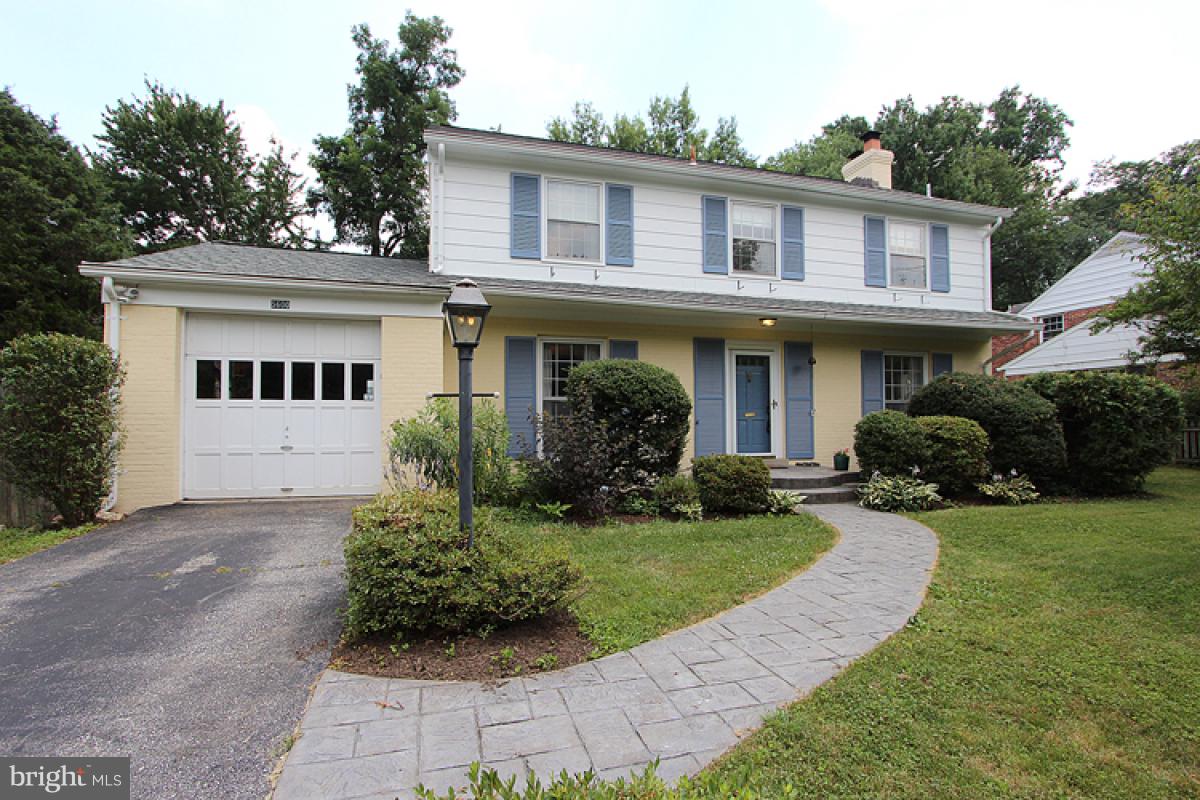 BRADLEY HILLS - Residential Lease