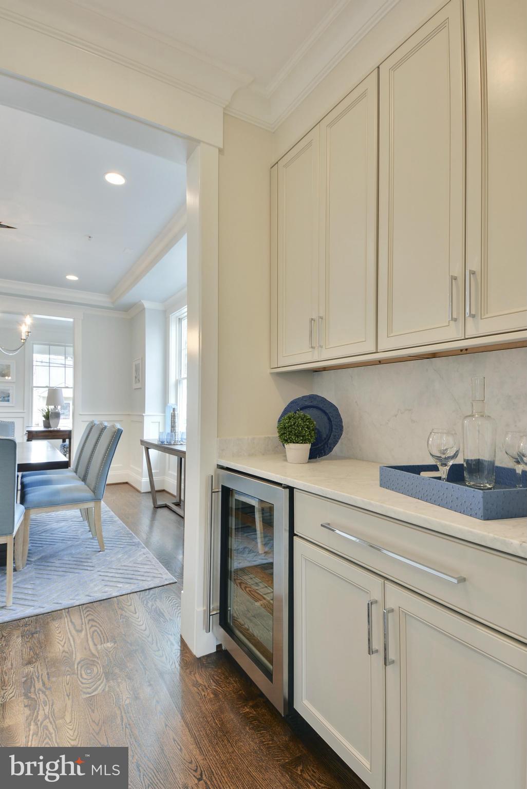 ROSEDALE PARK - Residential