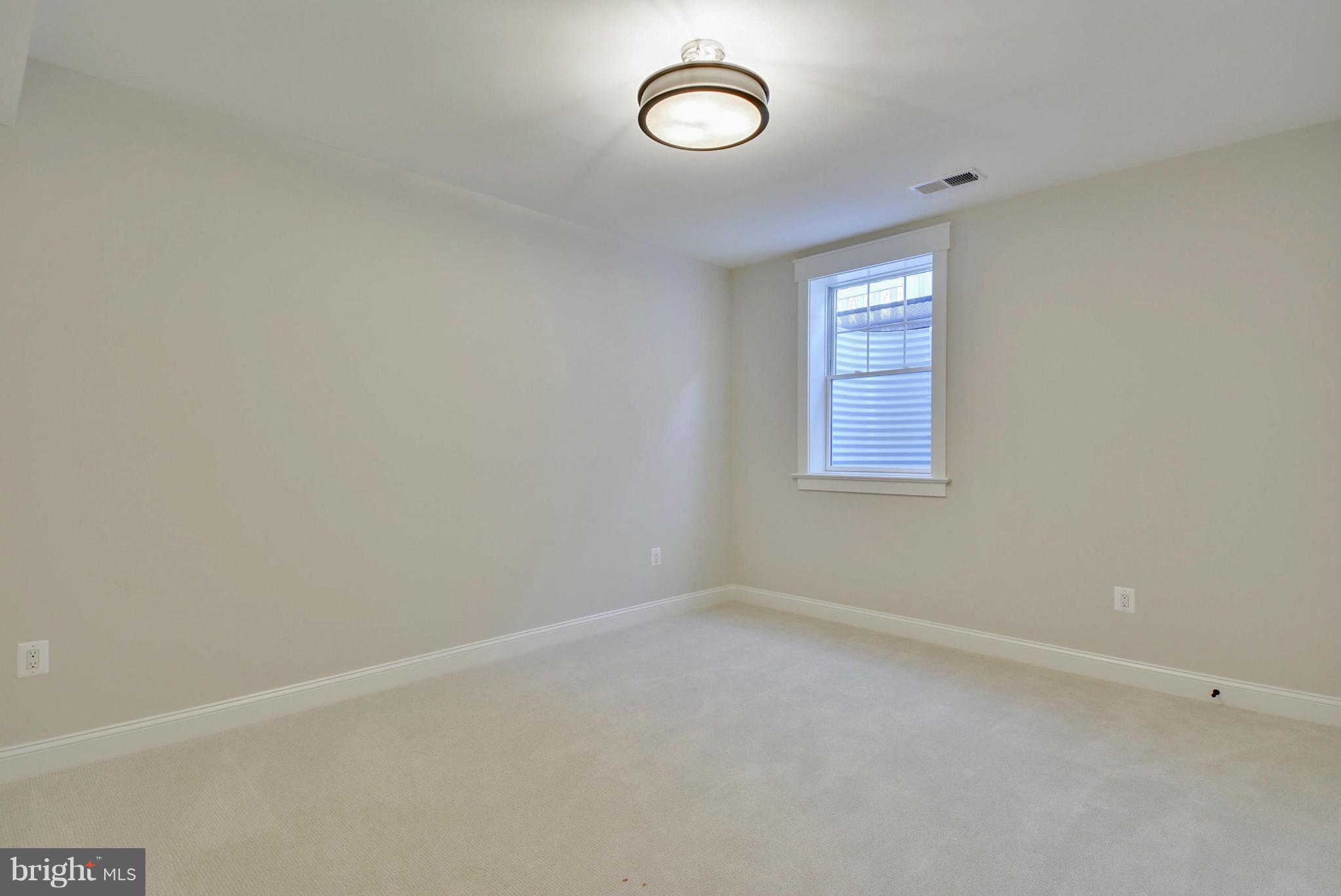 ROSEDALE PARK - Residential