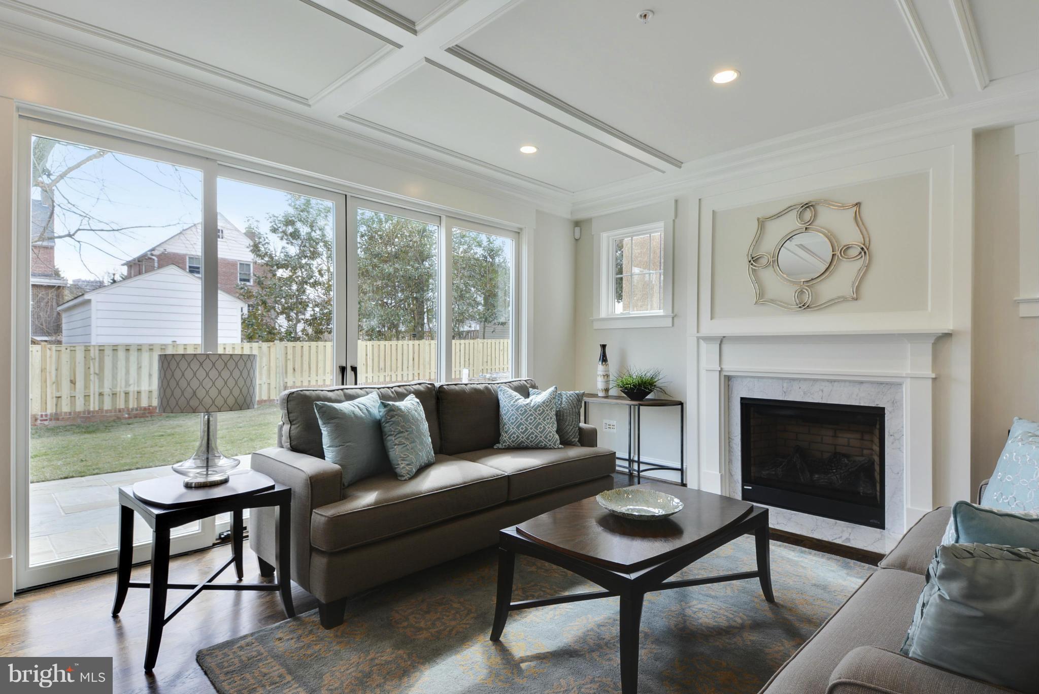 ROSEDALE PARK - Residential