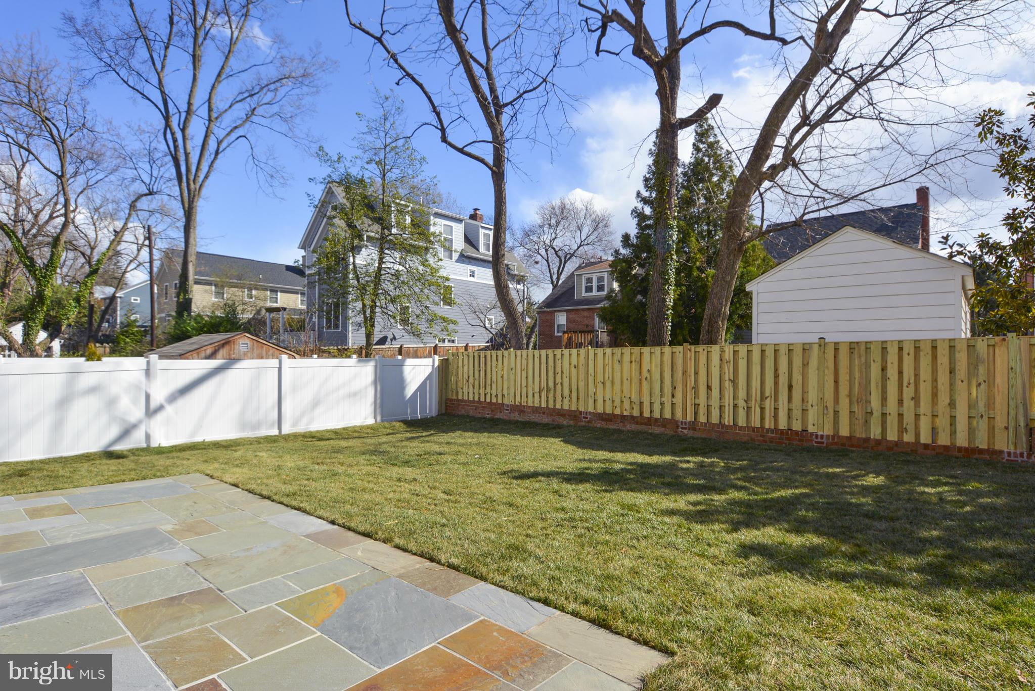 ROSEDALE PARK - Residential