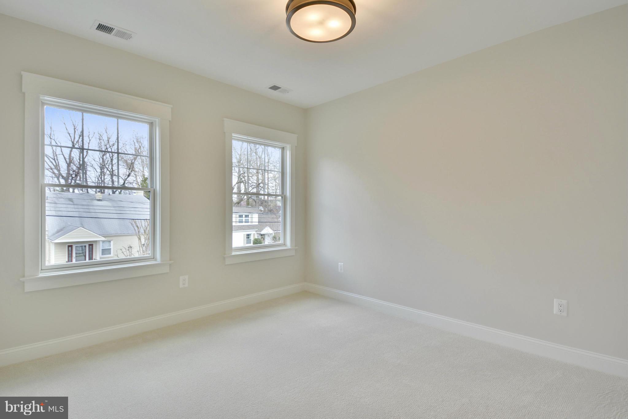 ROSEDALE PARK - Residential