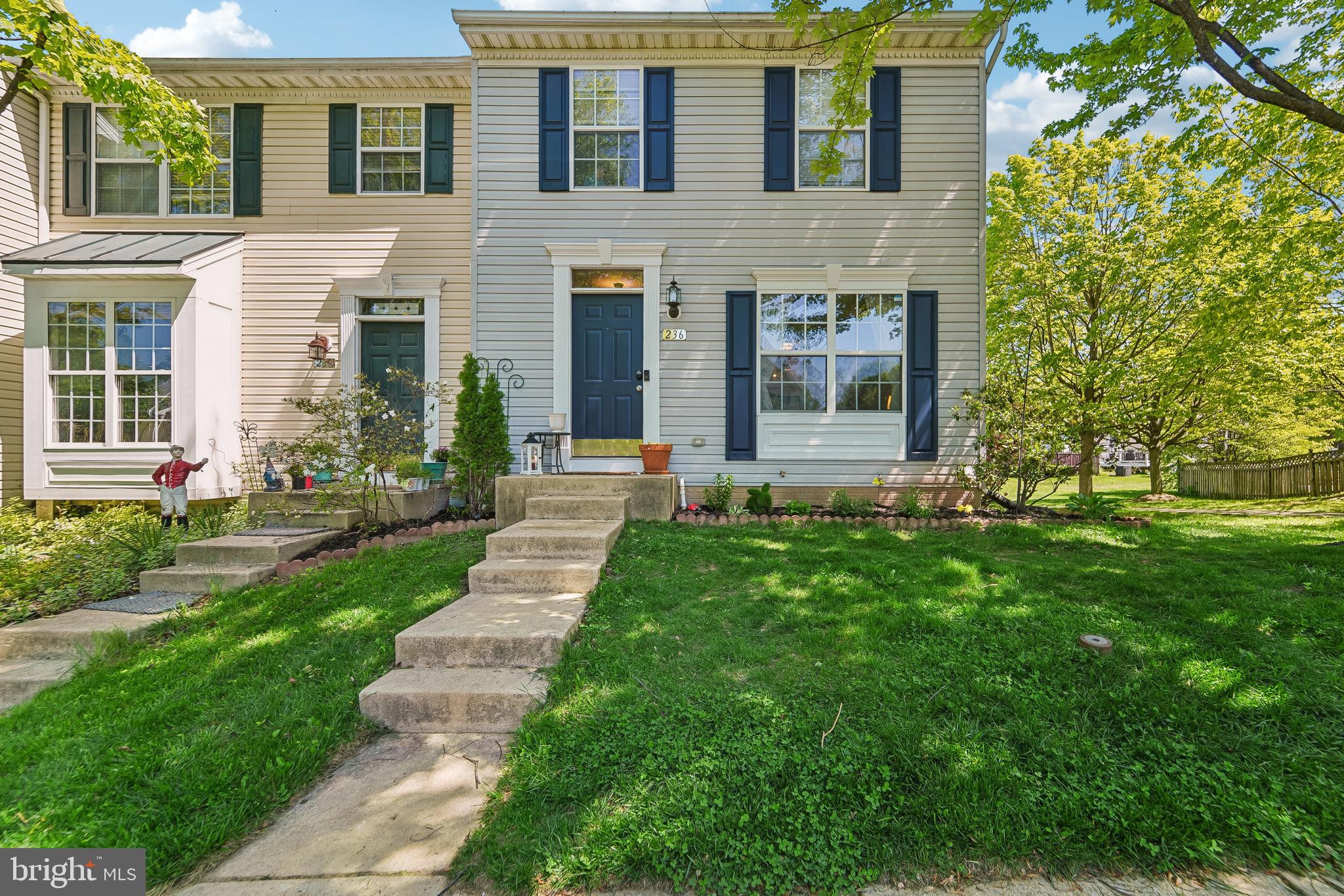 REISTERSTOWN VILLAGE - Residential